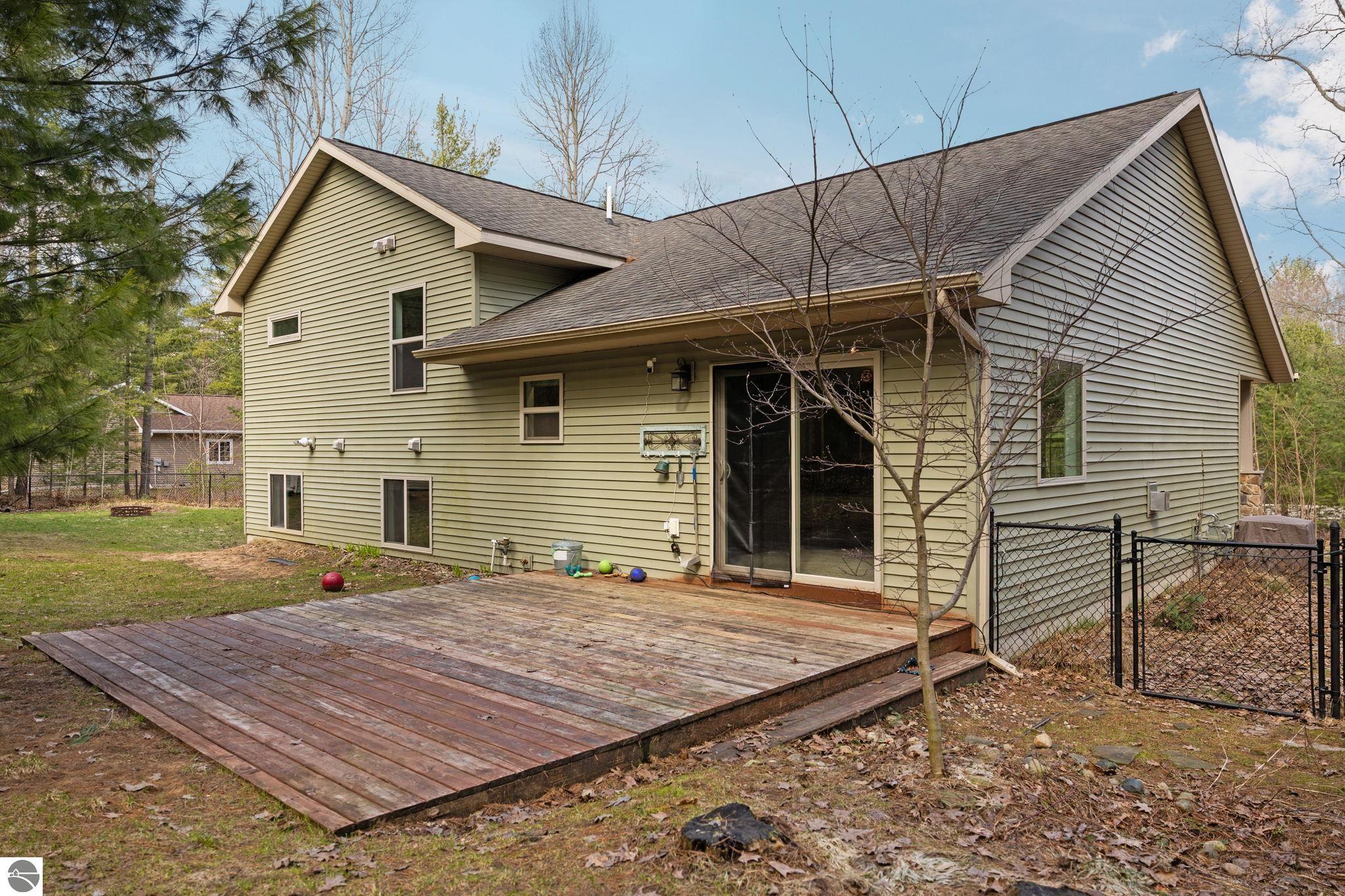 1794 Round Lake Road