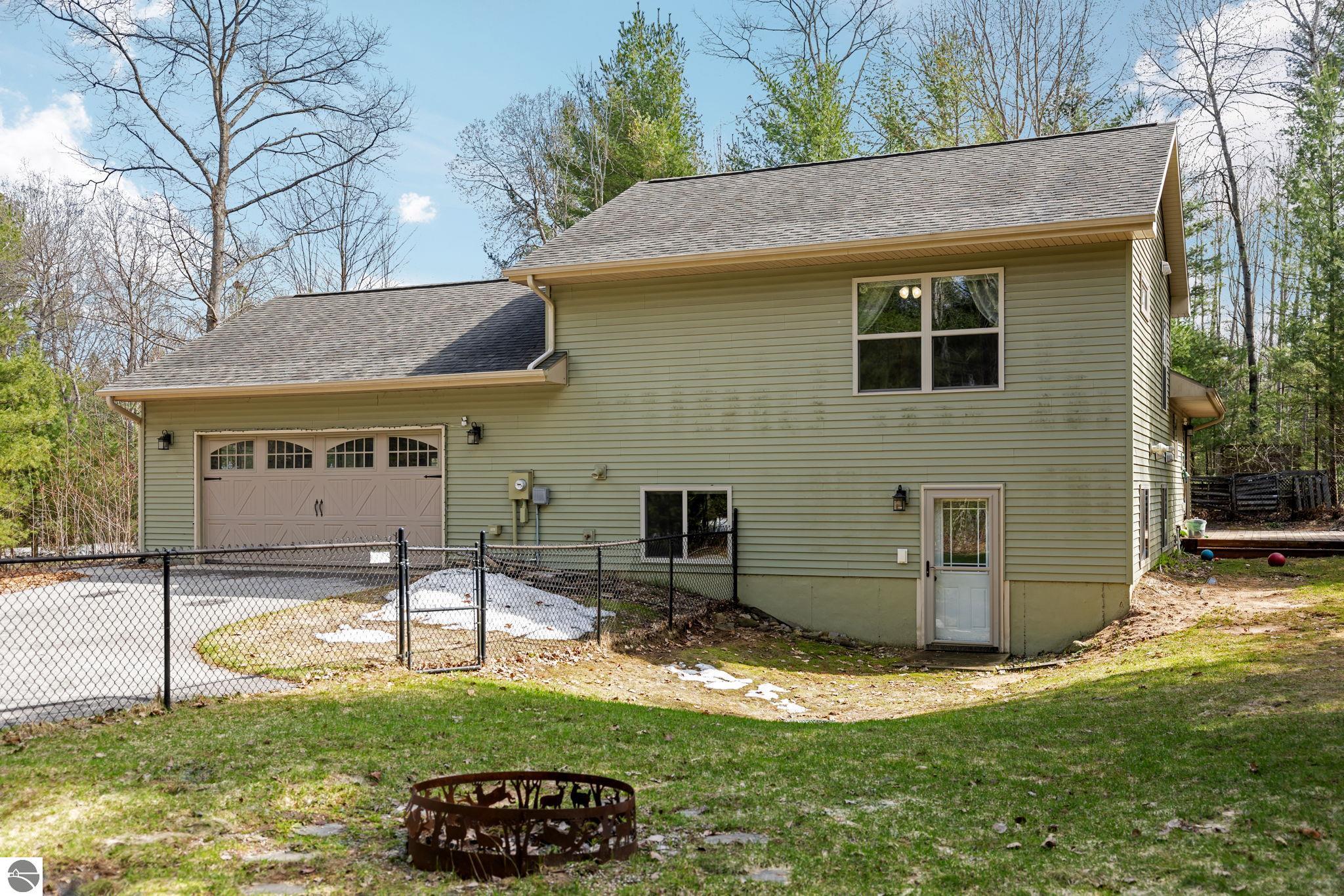 1794 Round Lake Road