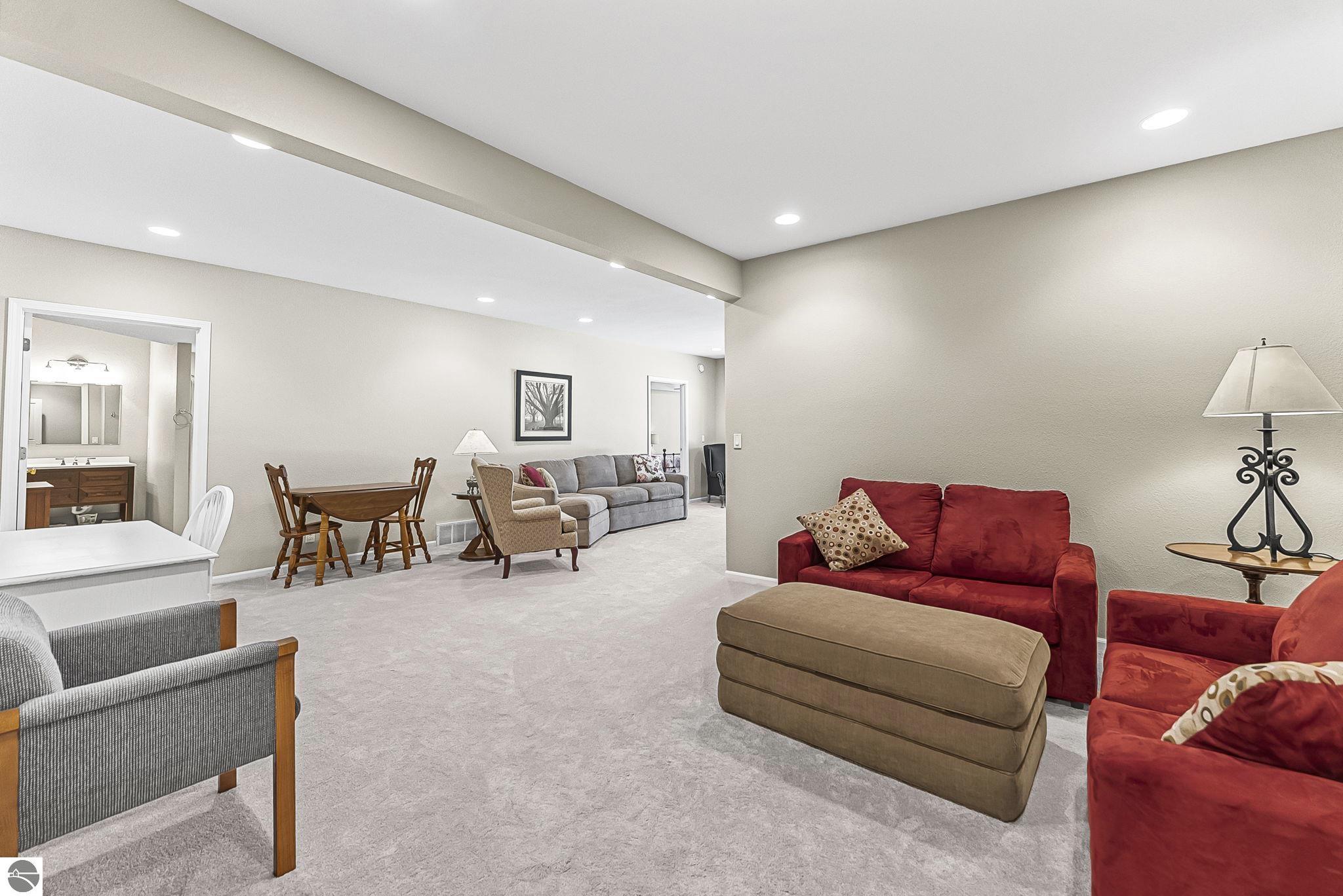 3750 Country Club Drive