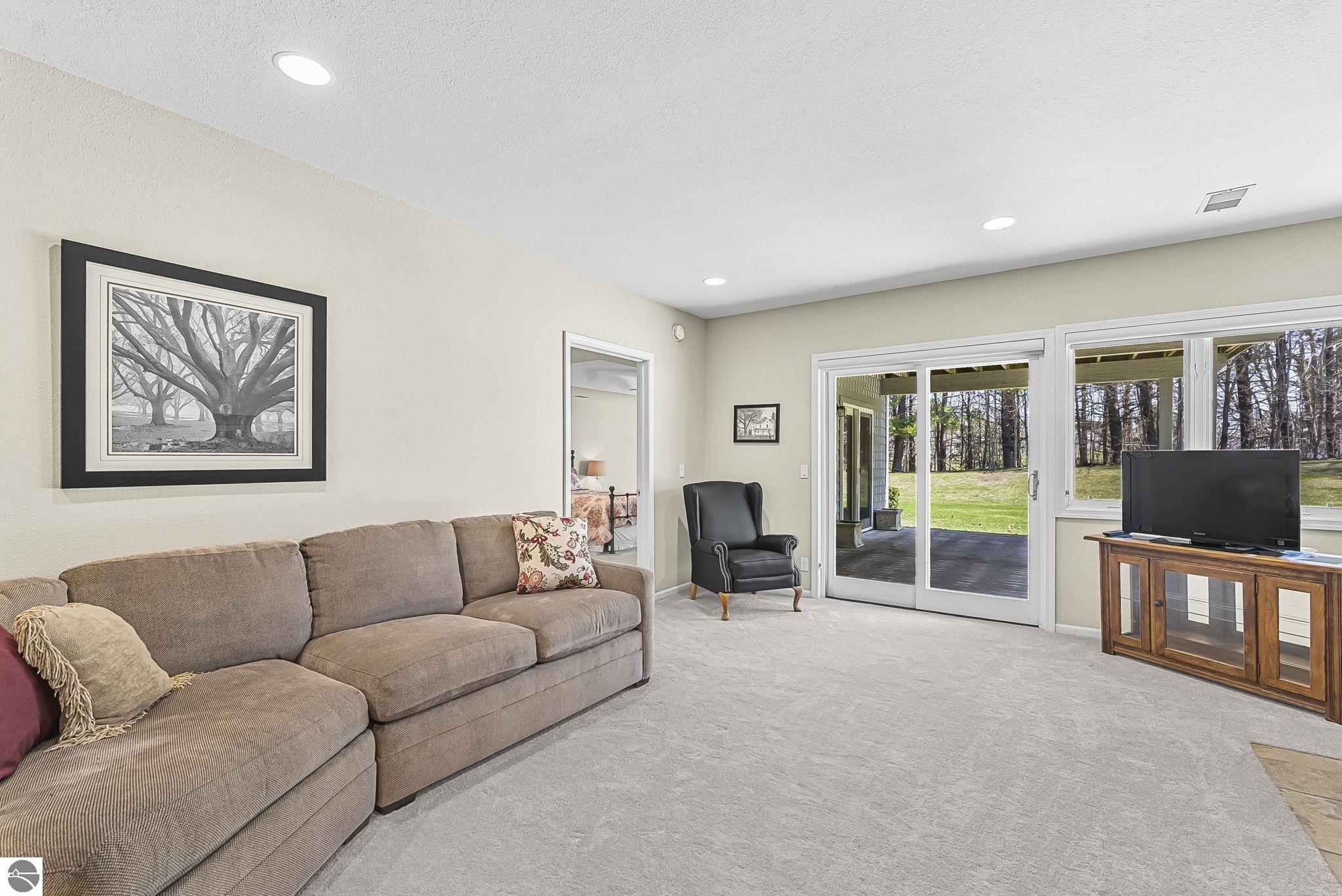 3750 Country Club Drive