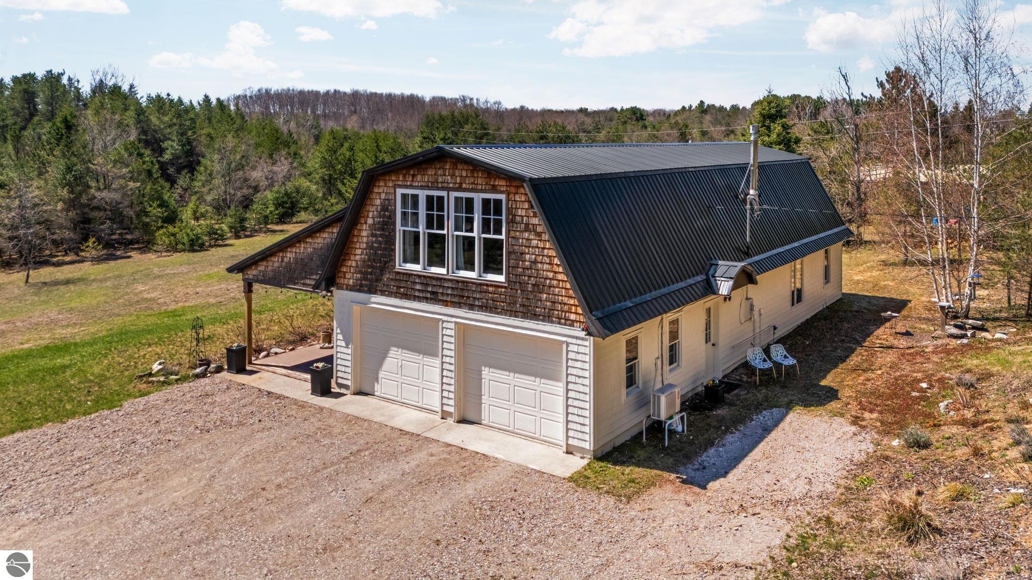 16829 Pettengill Road