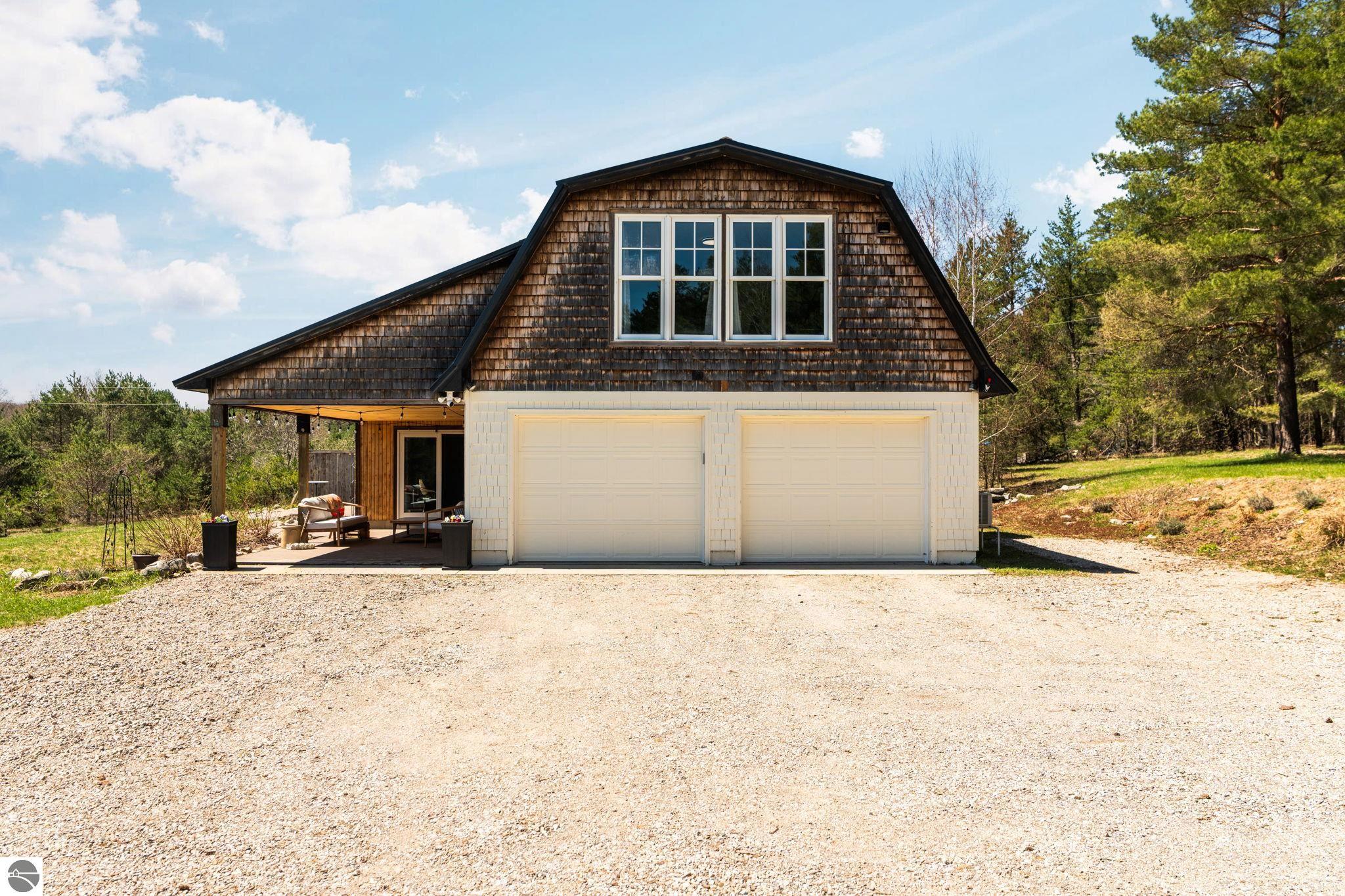 16829 Pettengill Road