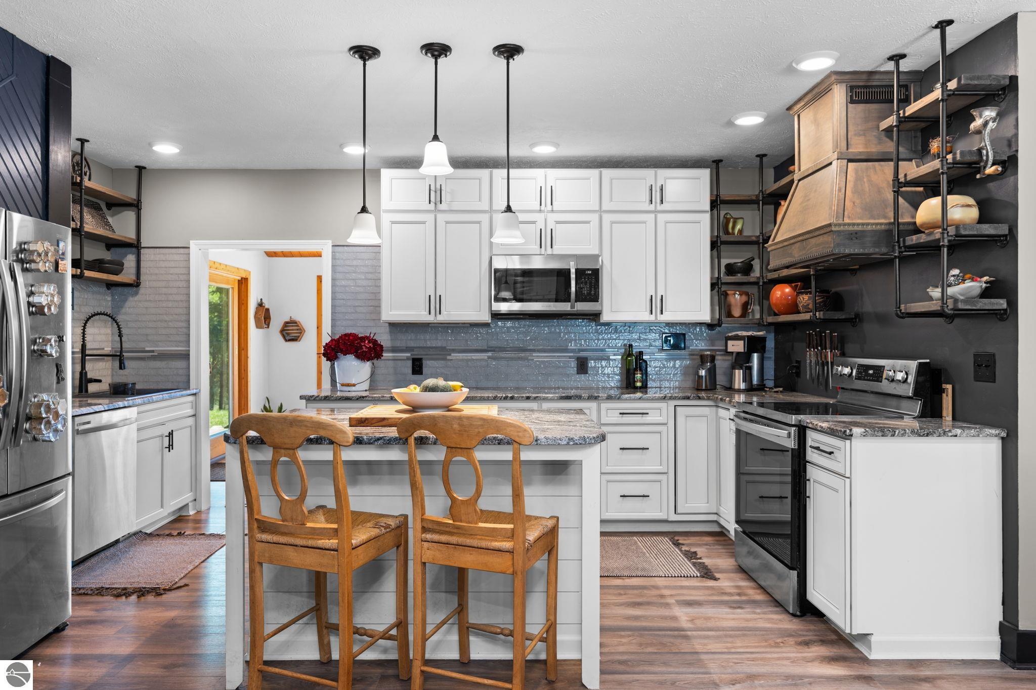 16829 Pettengill Road