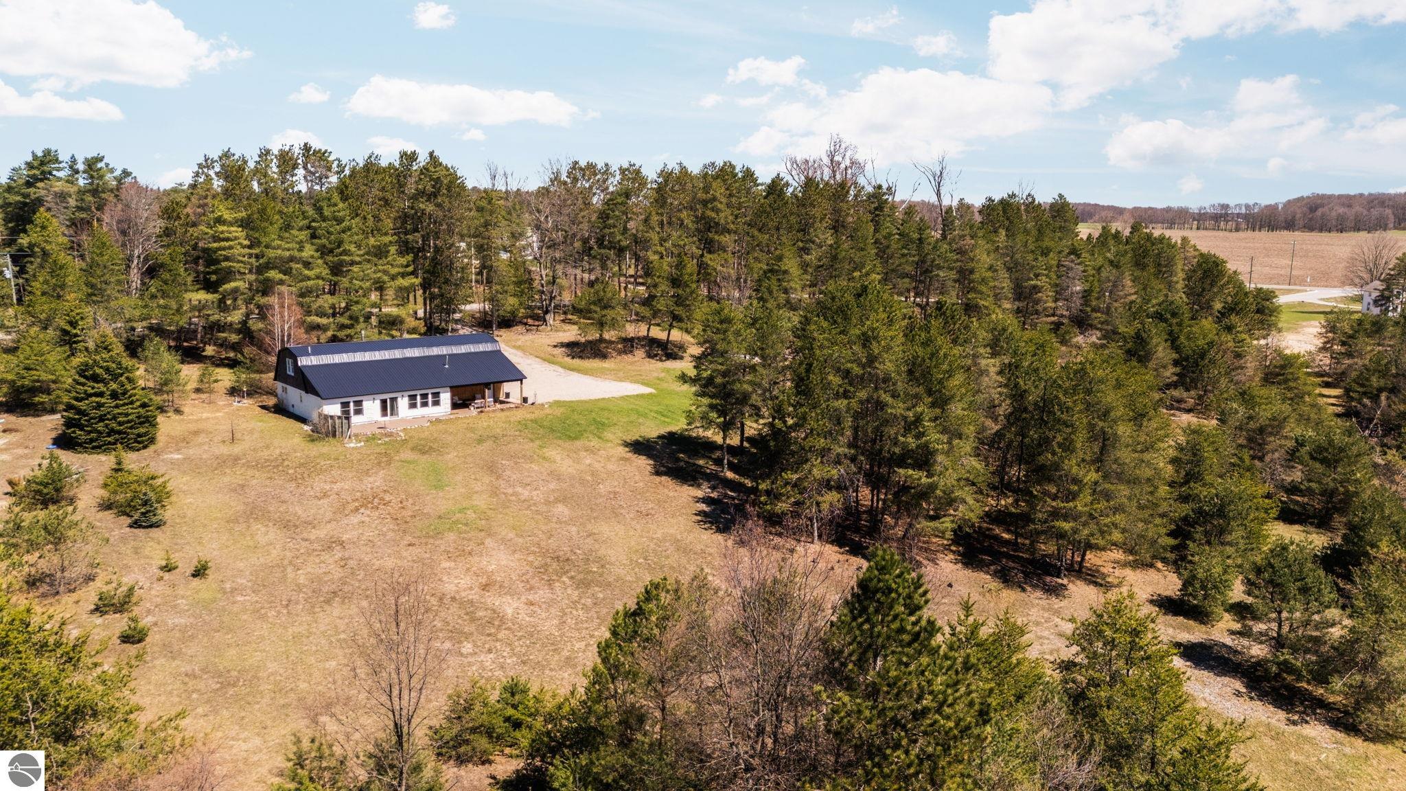 16829 Pettengill Road