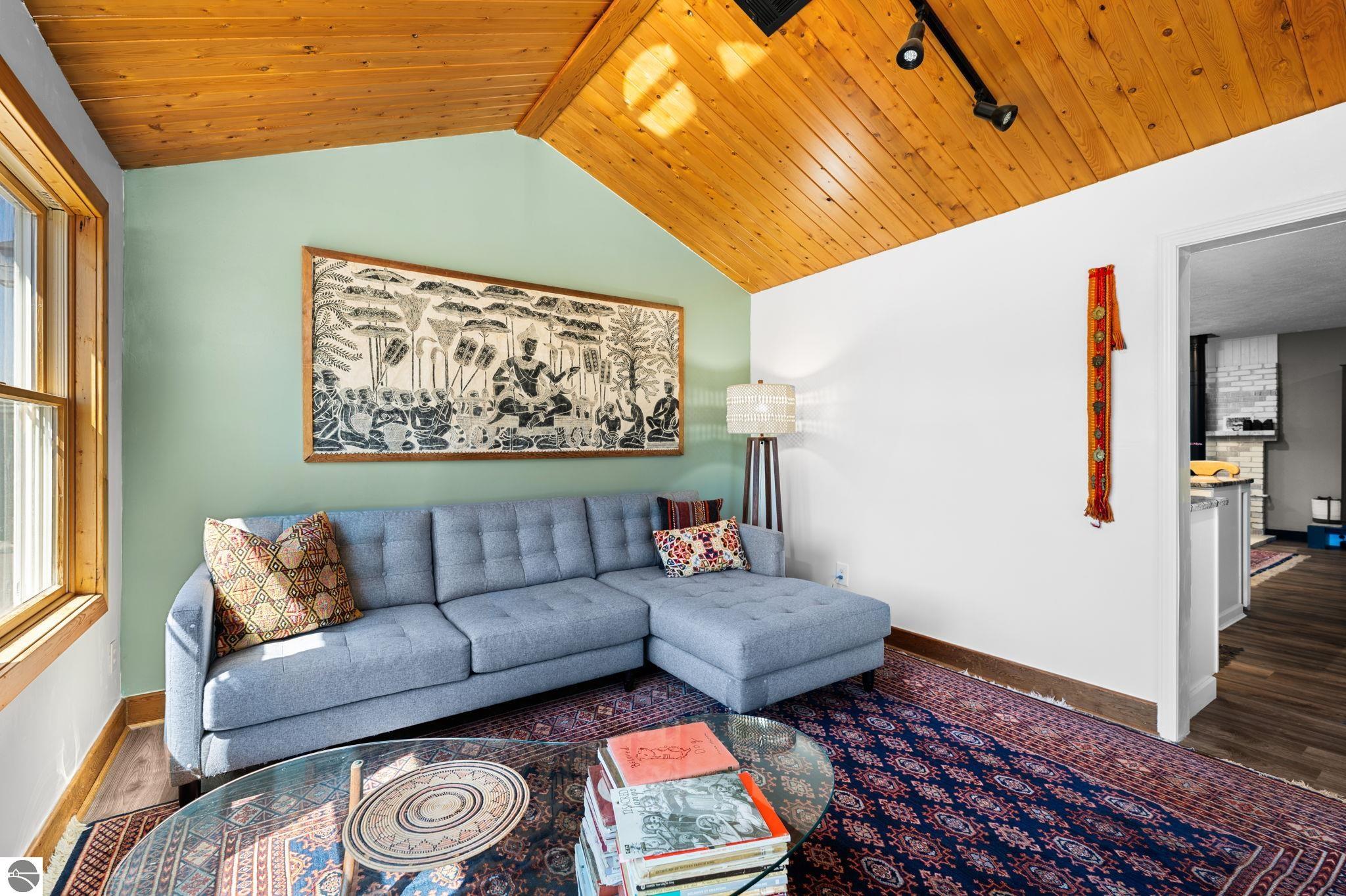 16829 Pettengill Road