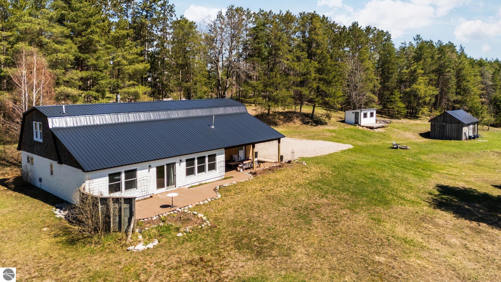 16829 Pettengill Road