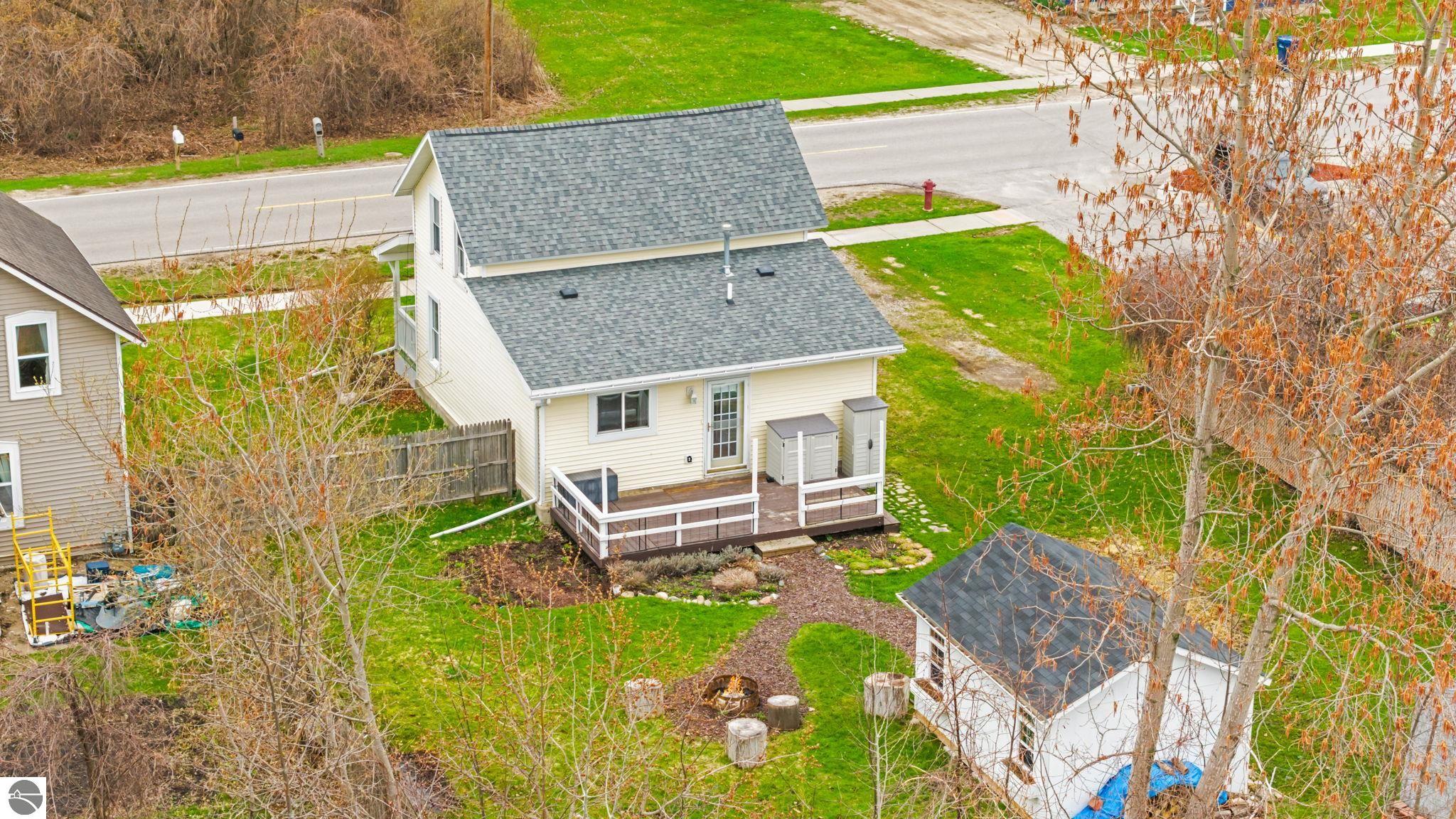 117 Rivershore Drive