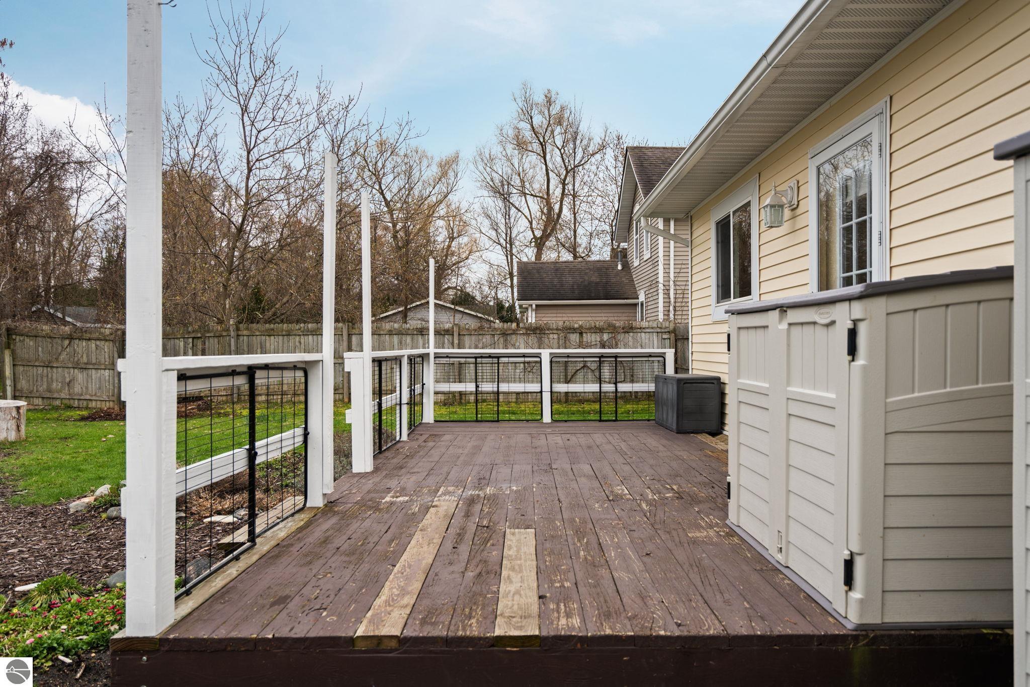 117 Rivershore Drive