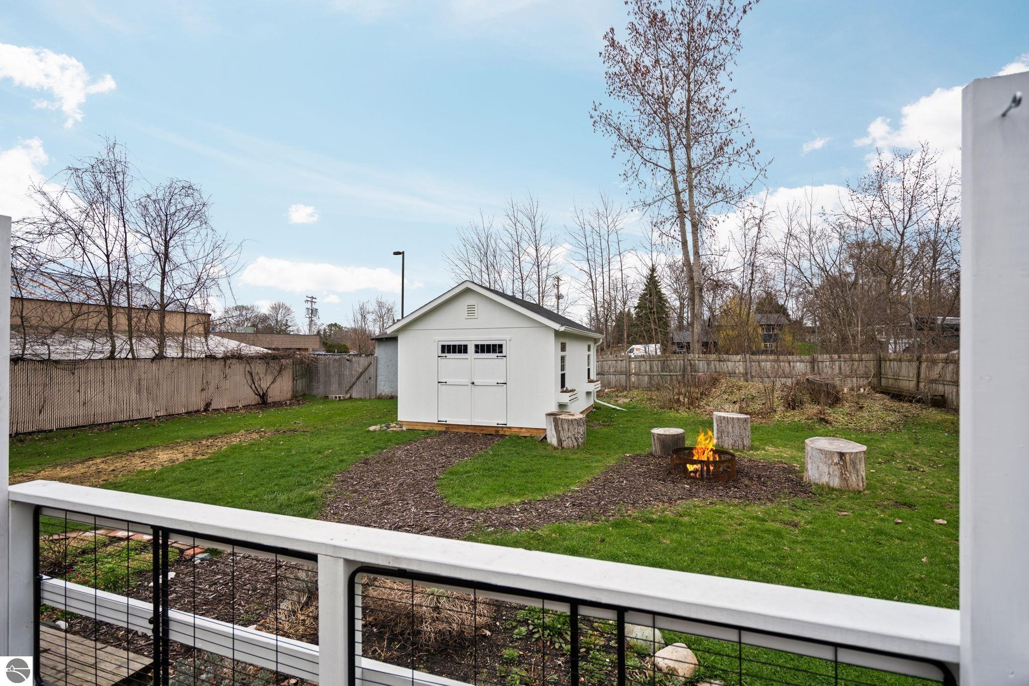 117 Rivershore Drive