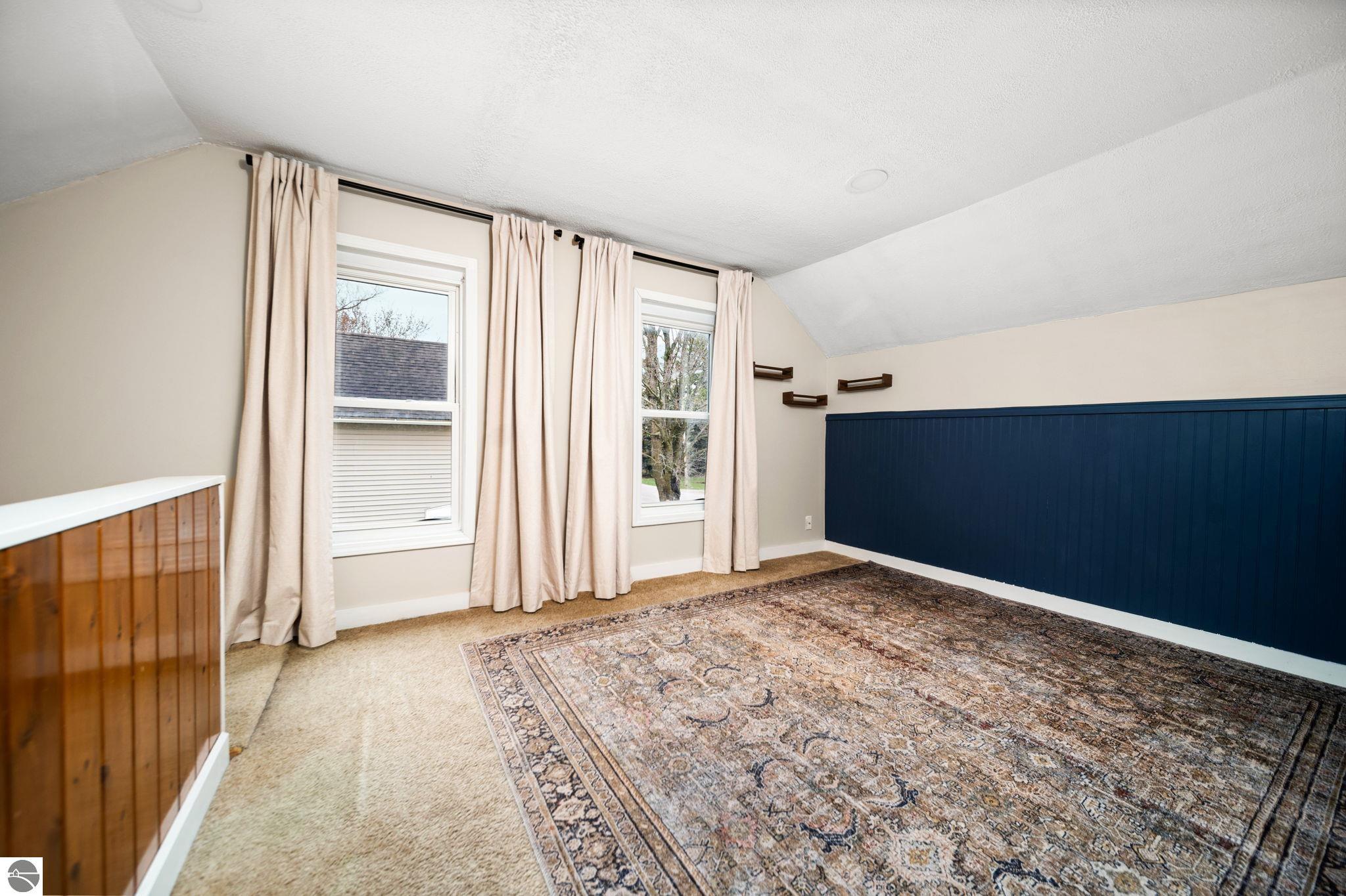 117 Rivershore Drive