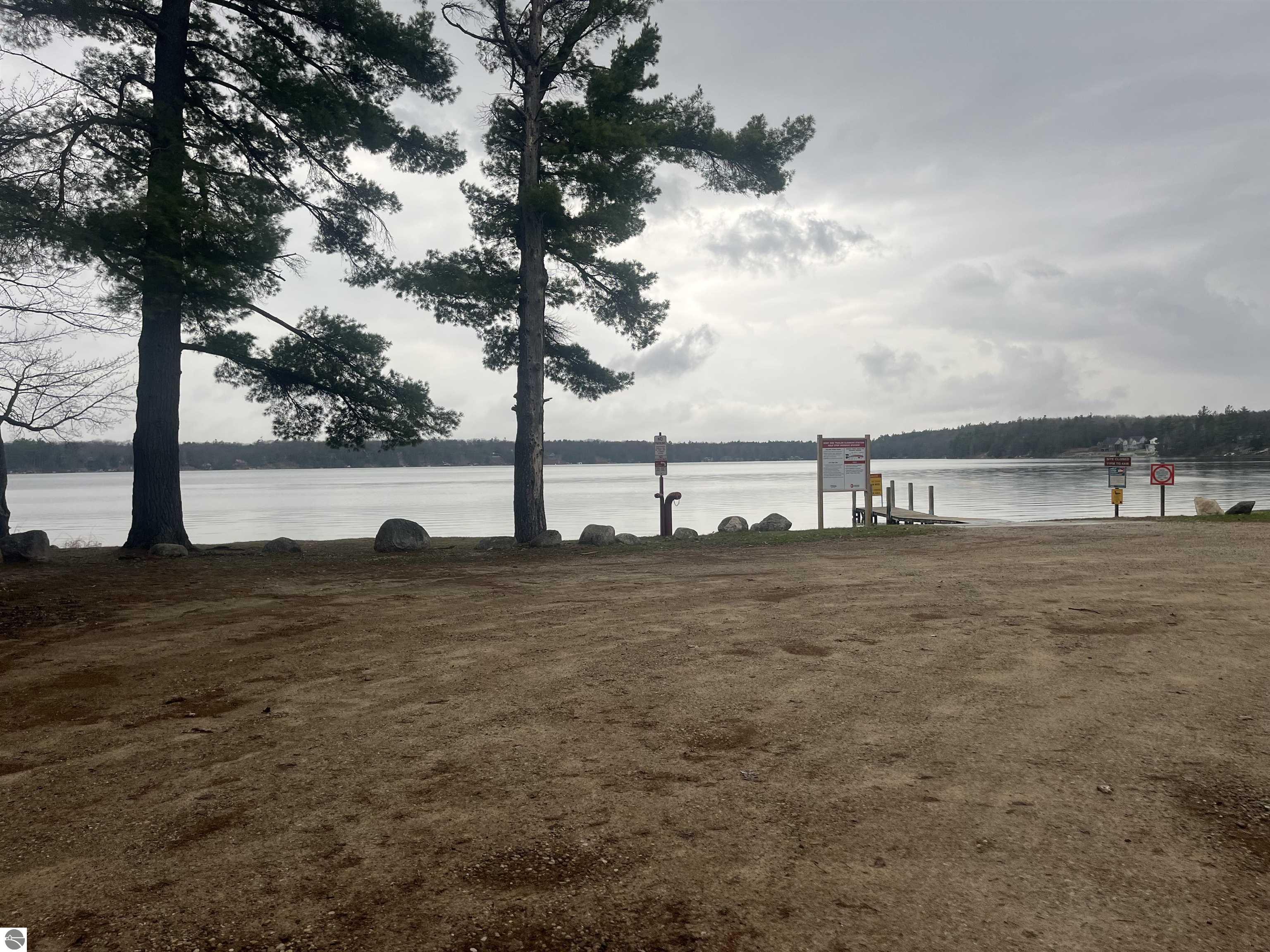 318 E Bear Lake Road