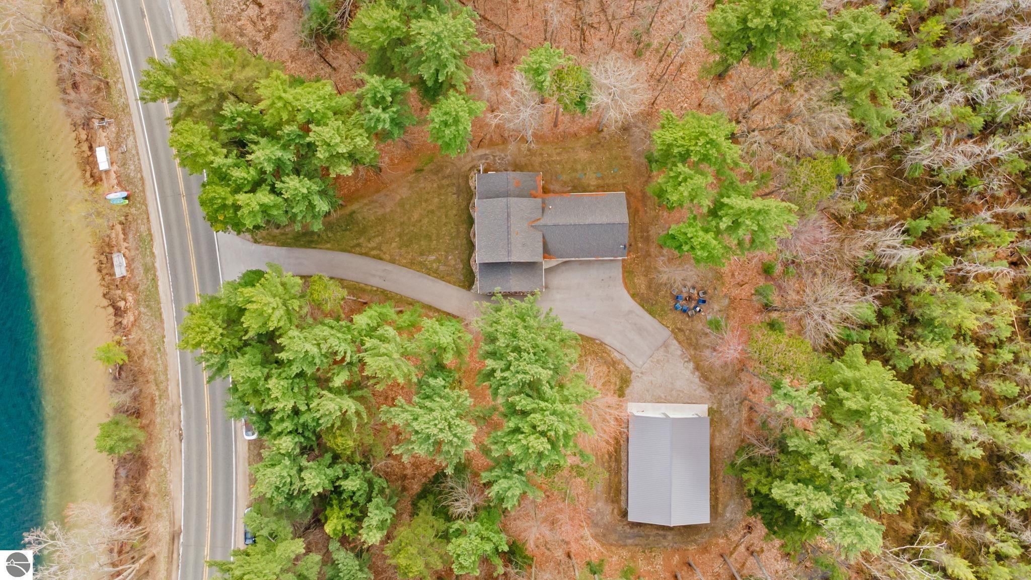 9608 N Long Lake Road