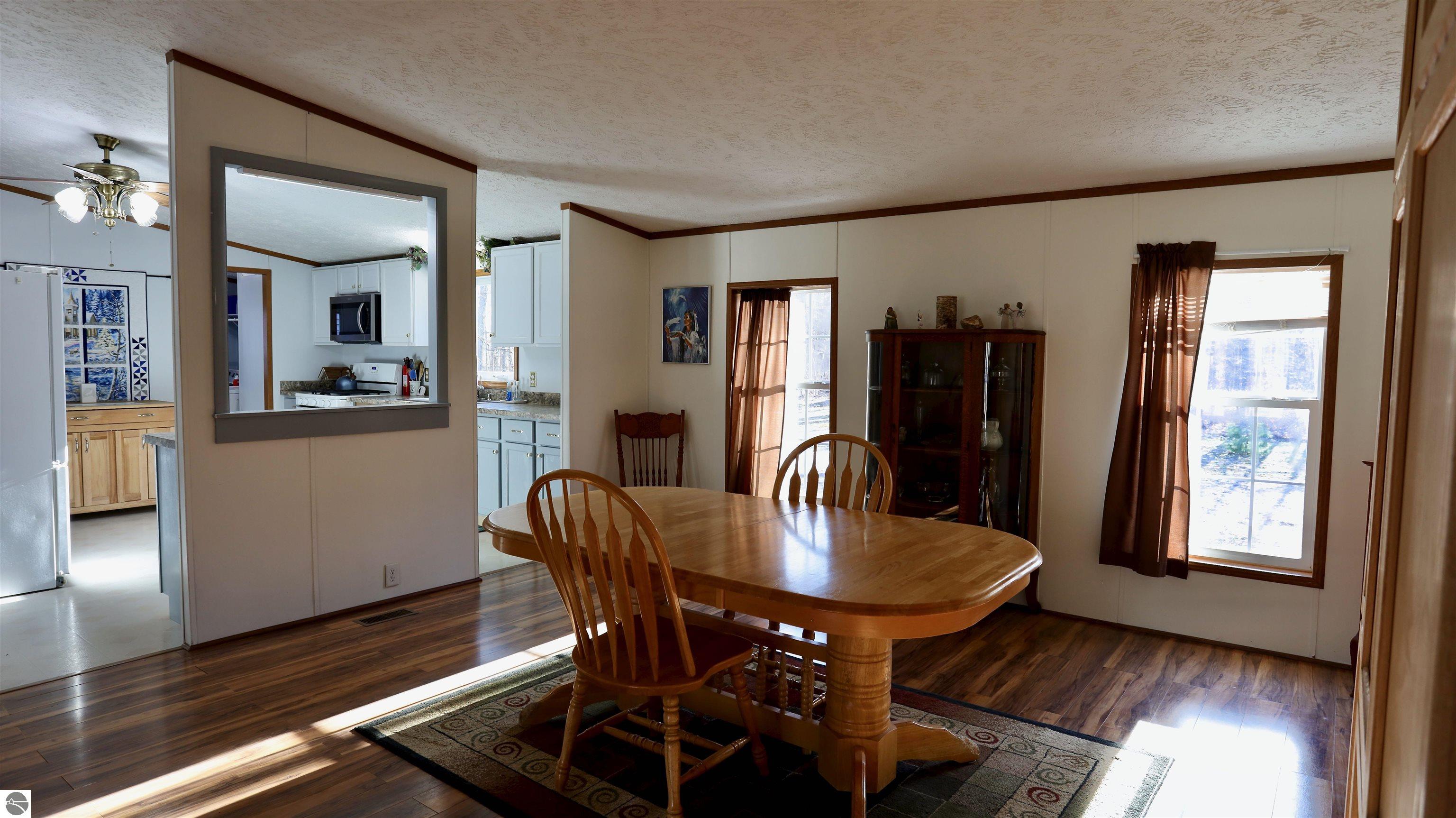9122 Grimm Lane