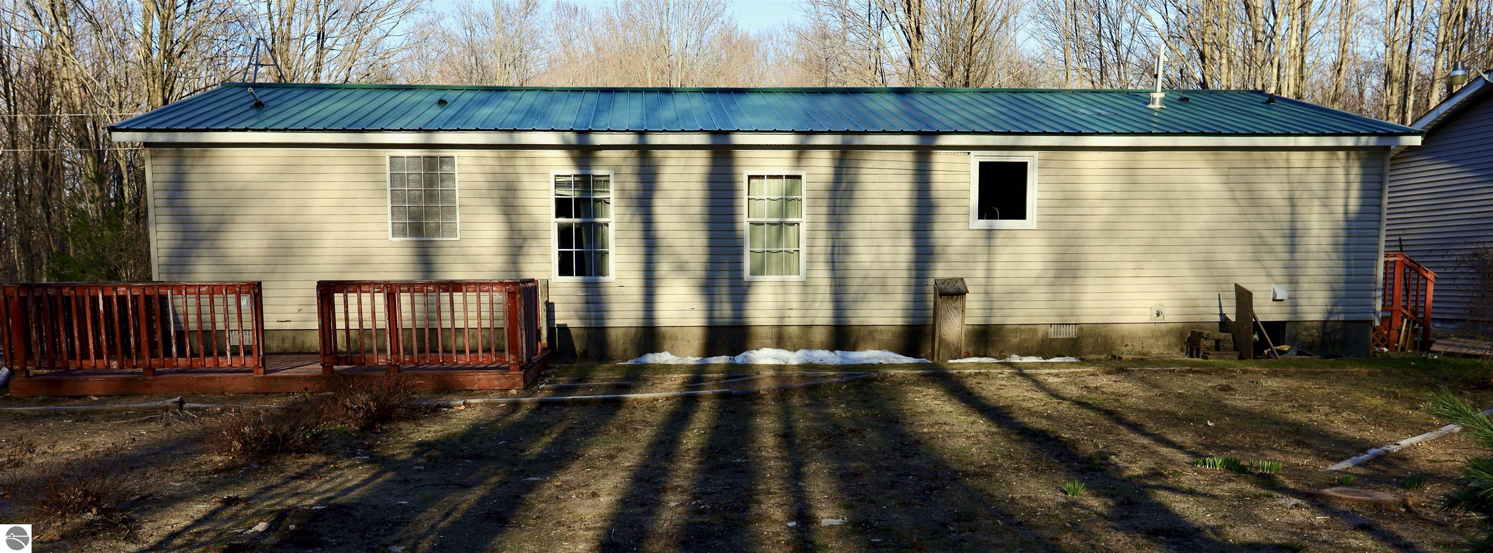 9122 Grimm Lane