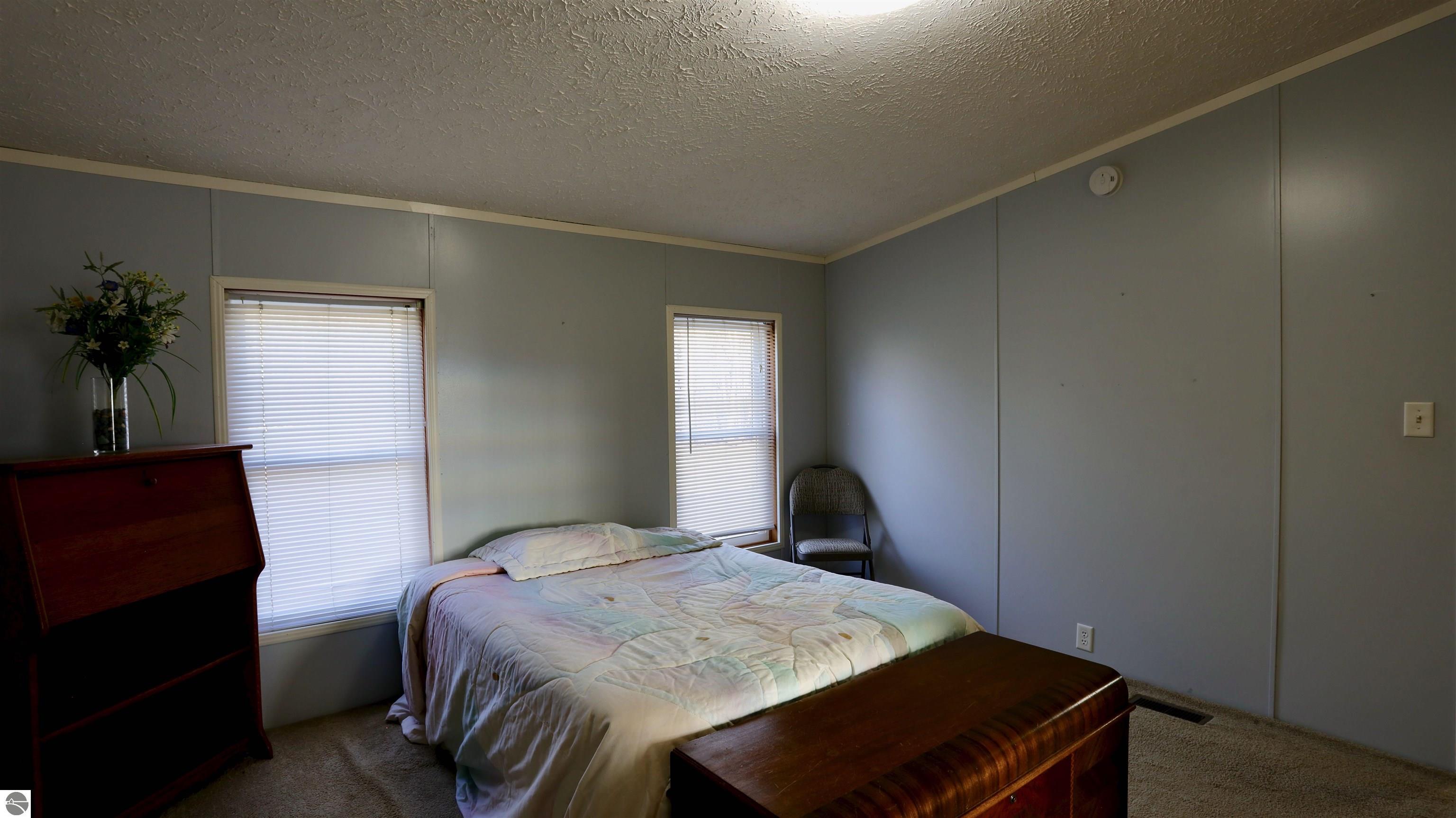 9122 Grimm Lane