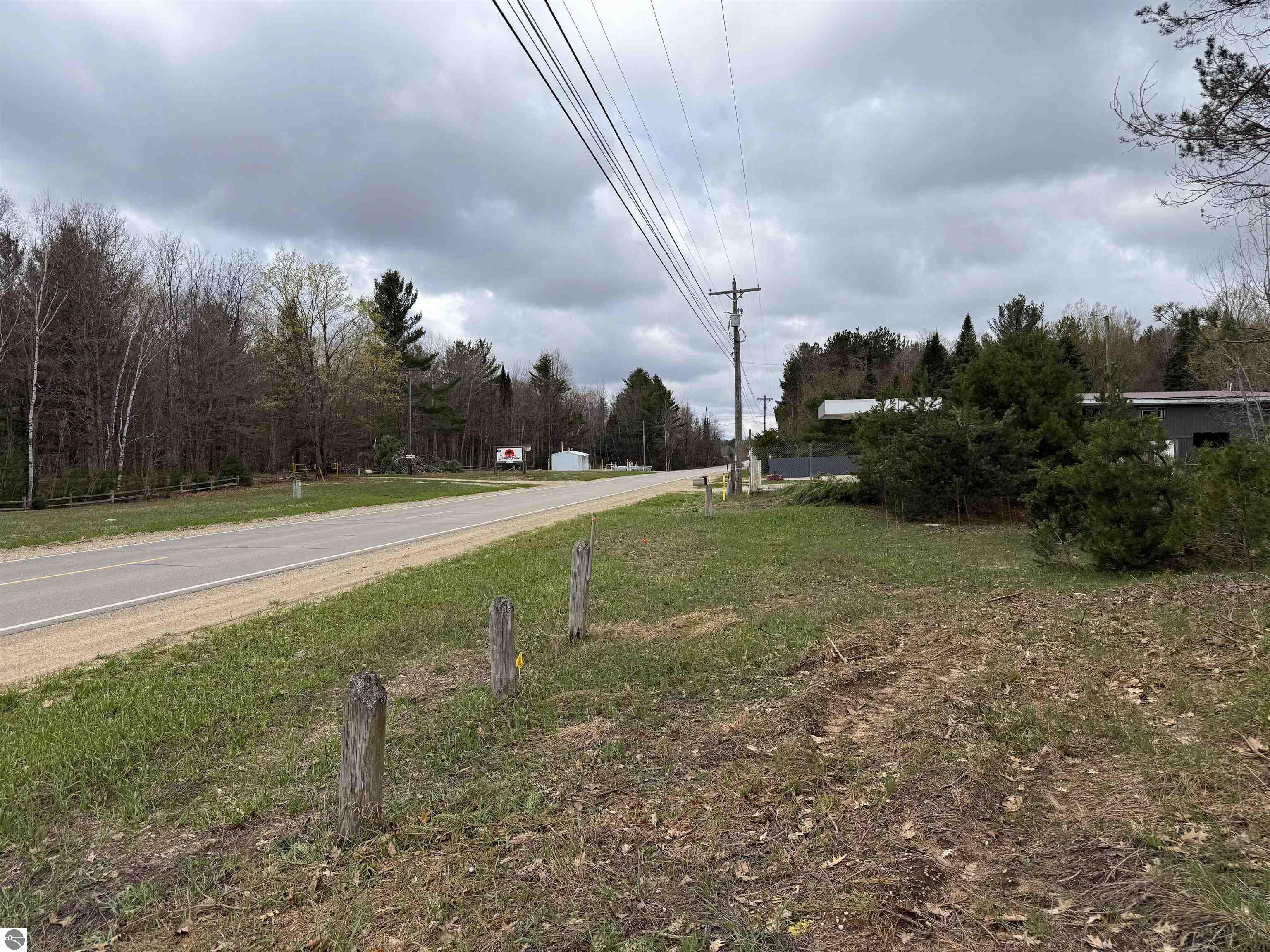 V/L NE County Road 612