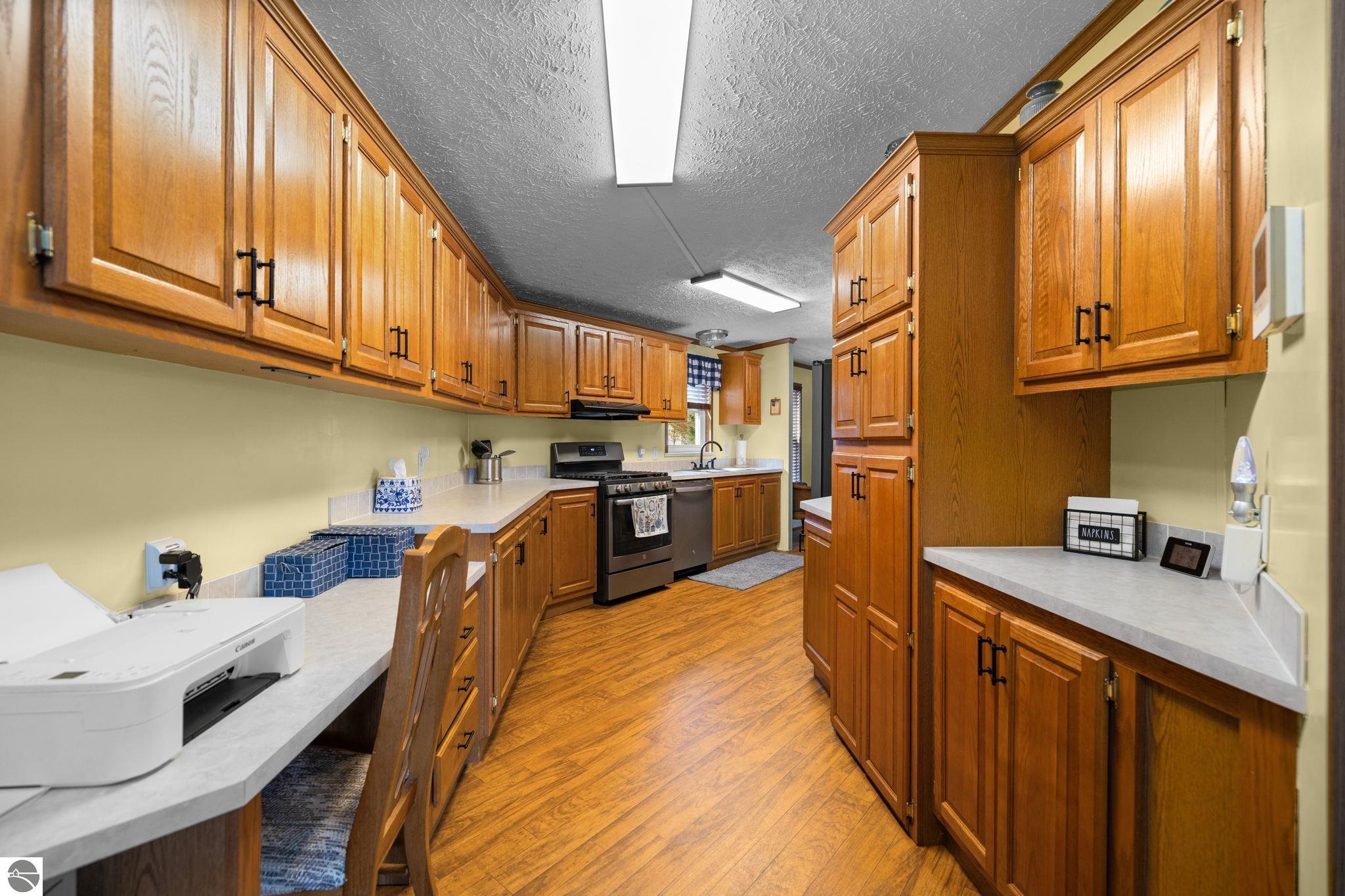 635 Autumnview Lane
