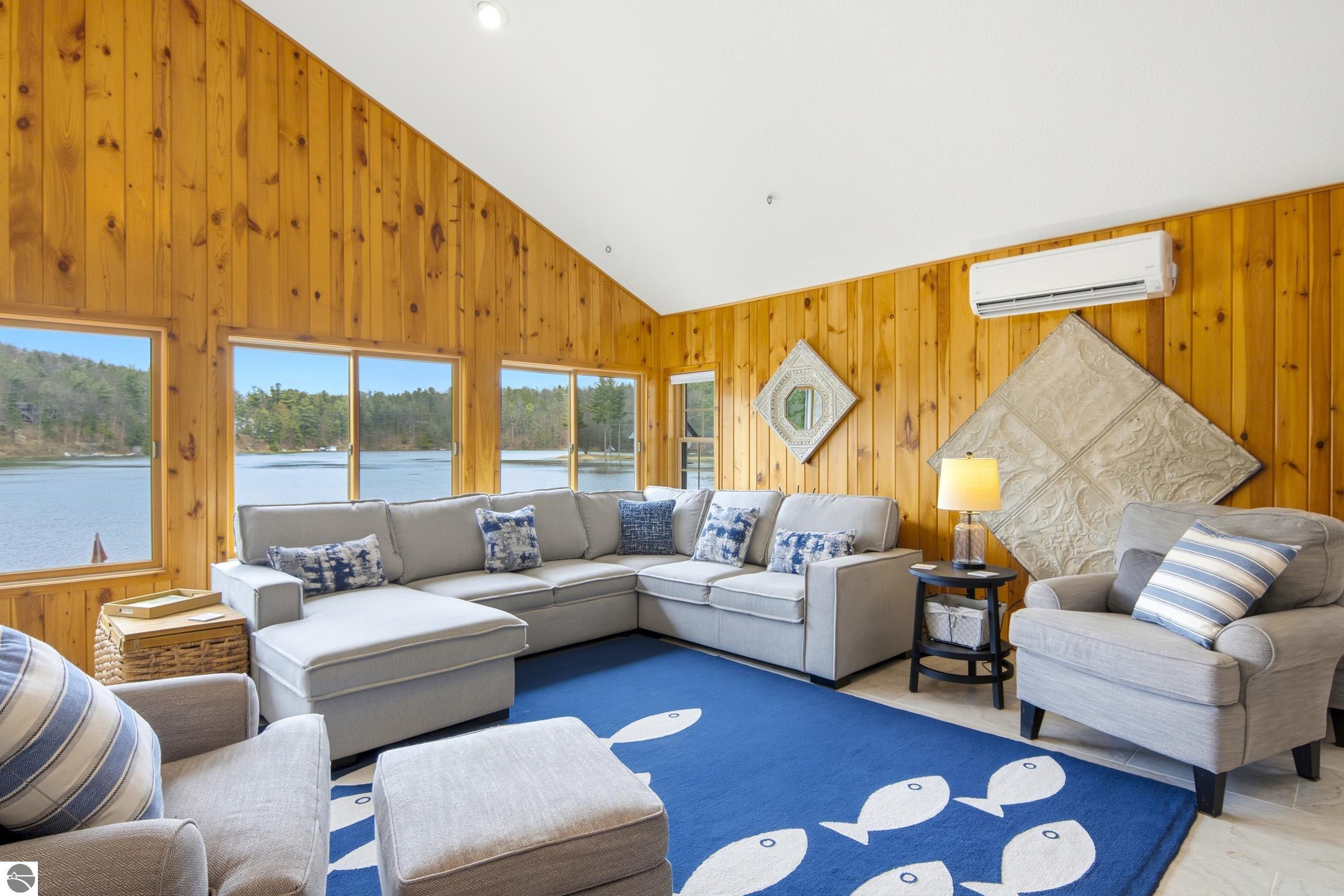 2408 Pinehurst Trail