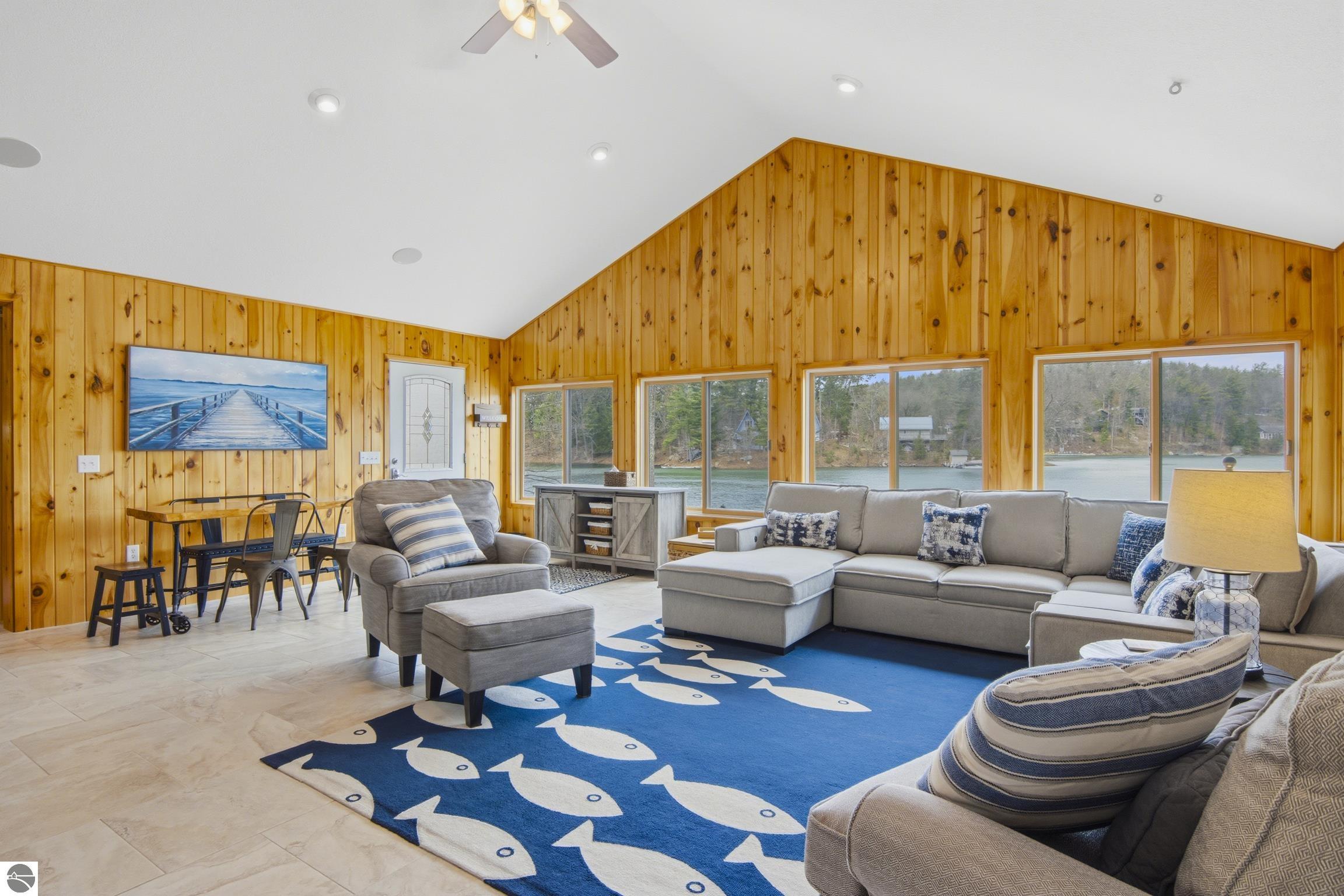 2408 Pinehurst Trail