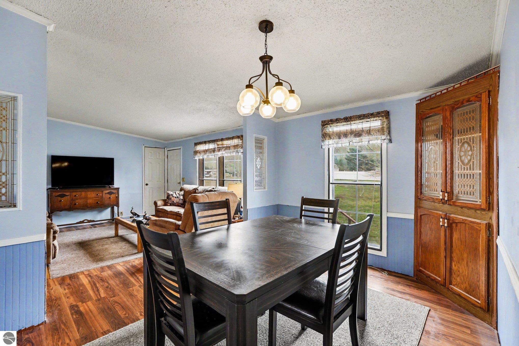 2652 Sawyer Road