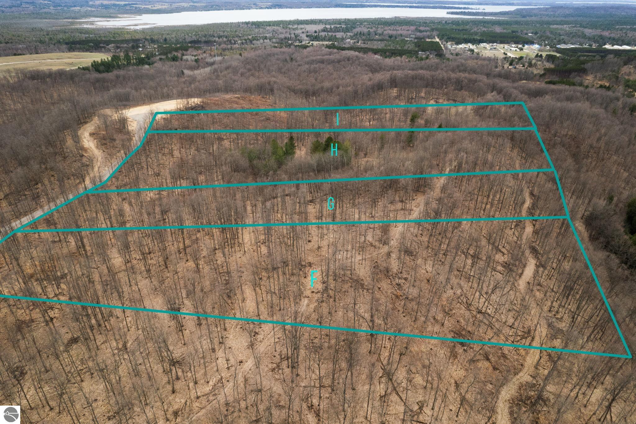 Parcel F Retreats Way