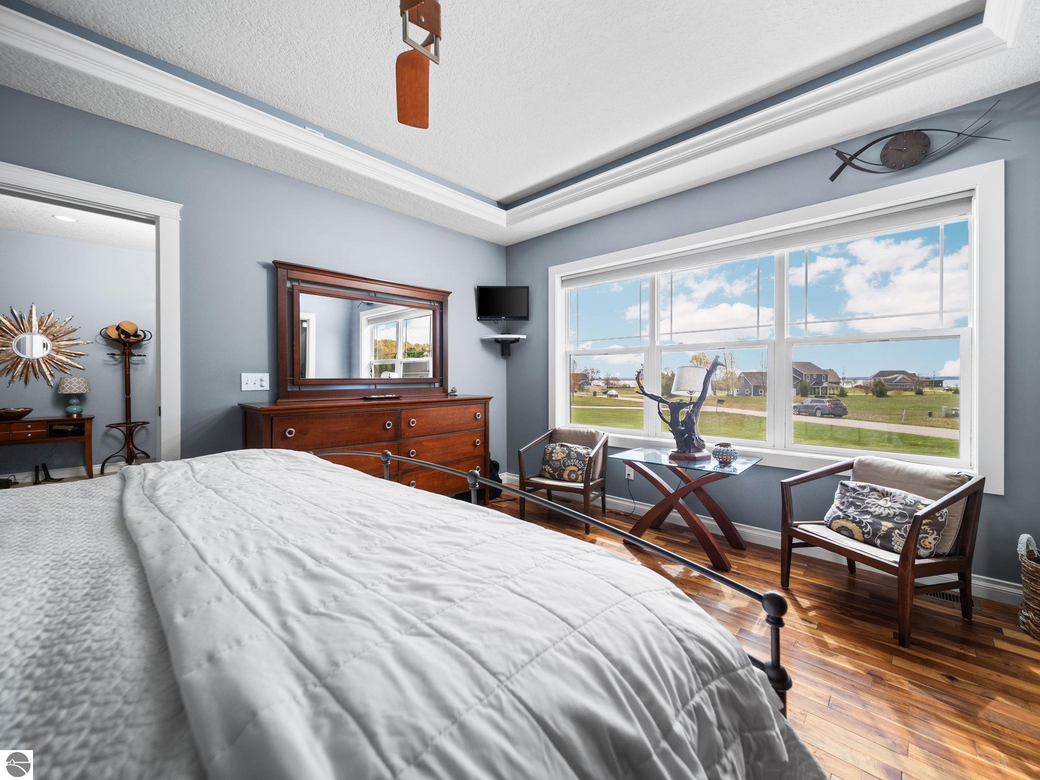 3833 Smokey Cove Drive