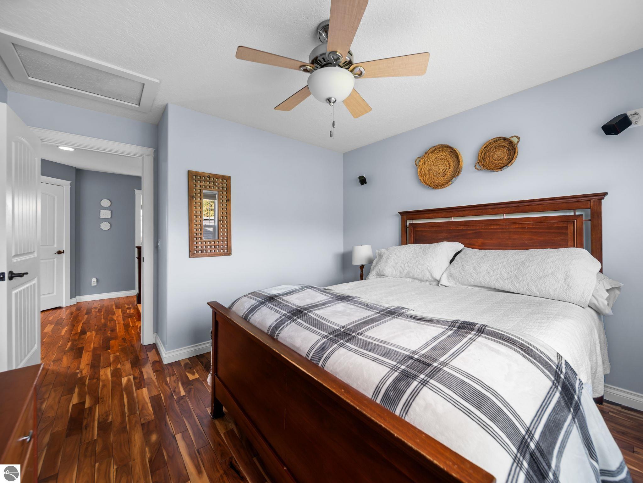 3833 Smokey Cove Drive