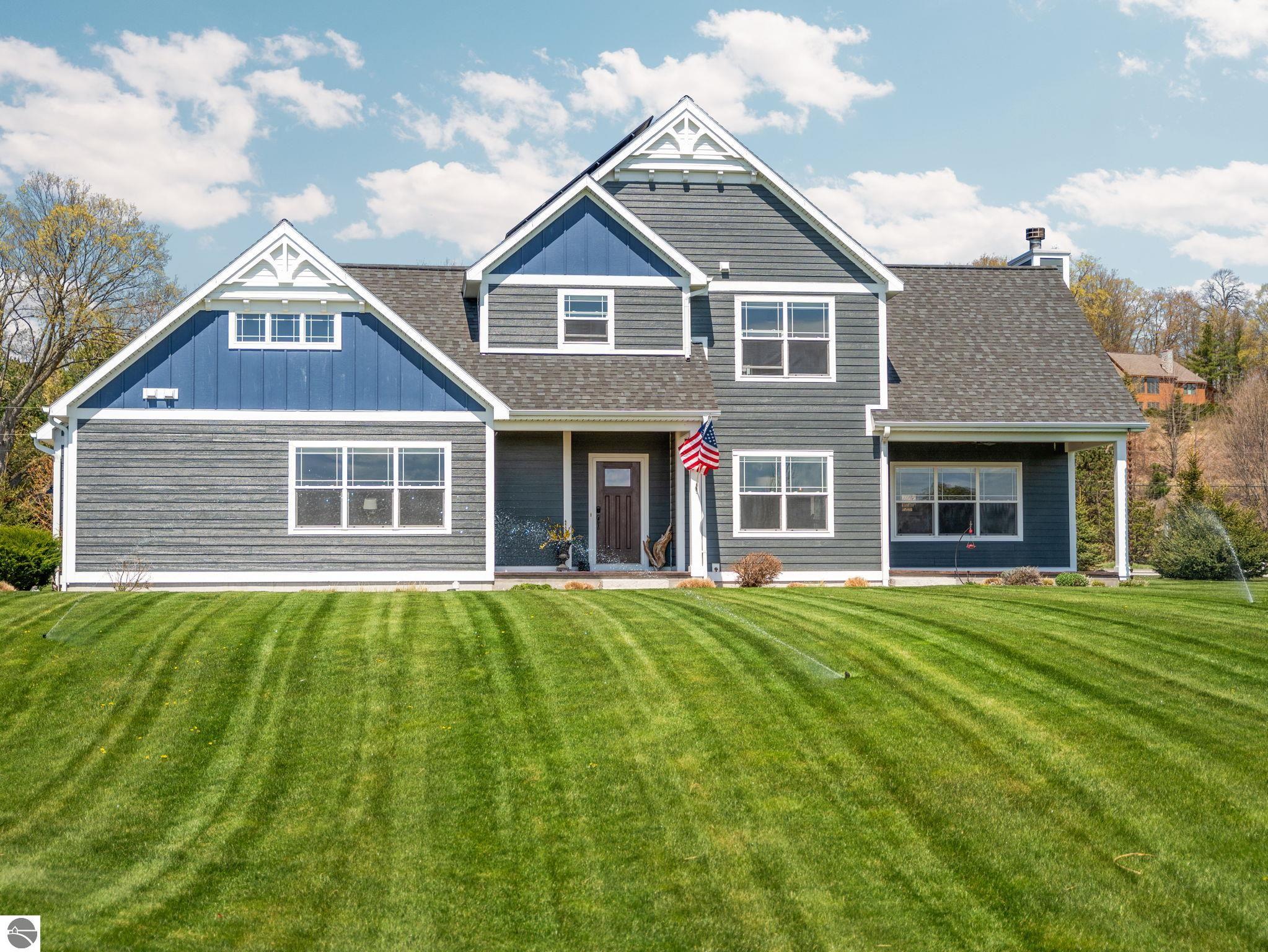 3833 Smokey Cove Drive