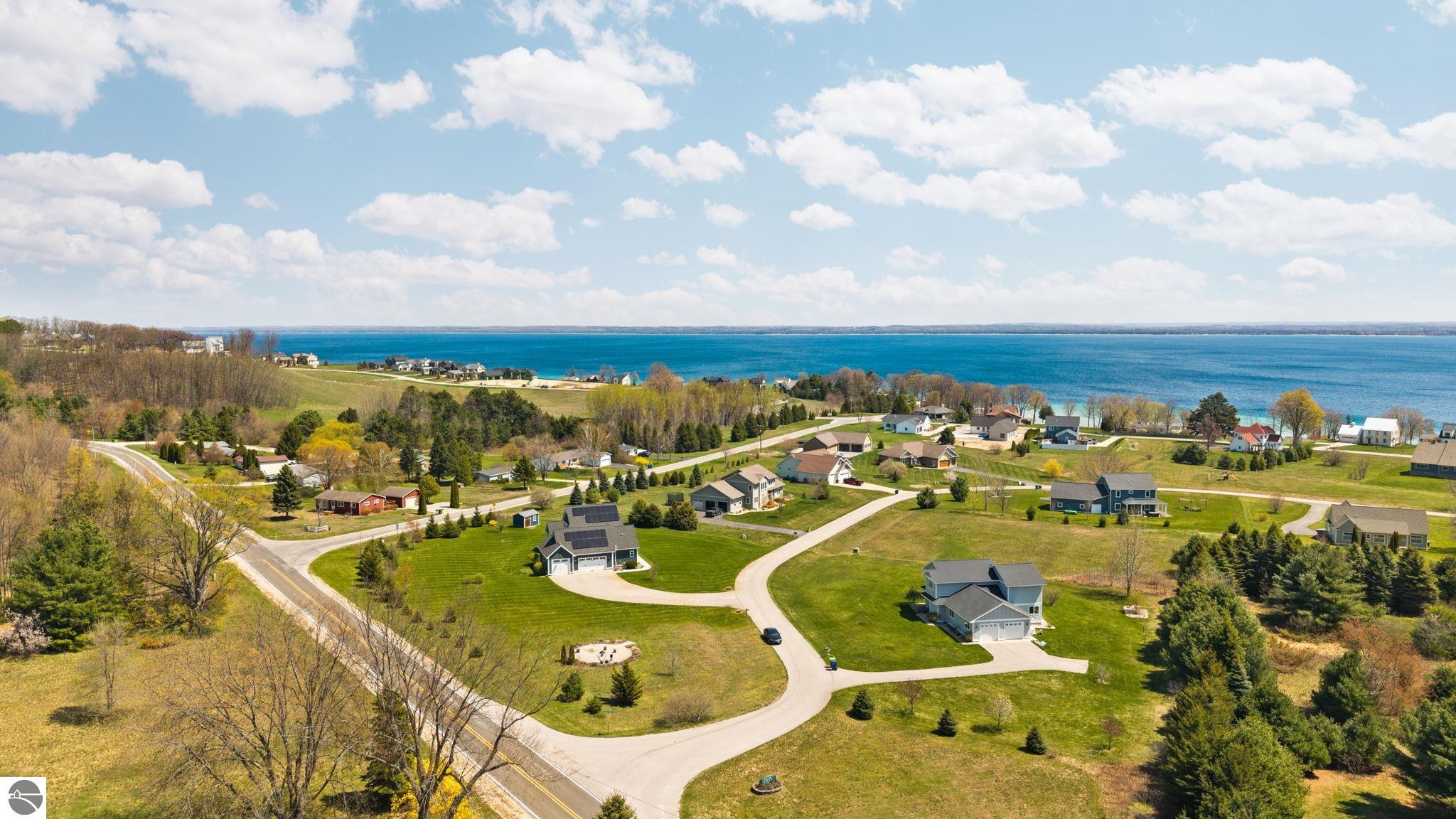 3833 Smokey Cove Drive
