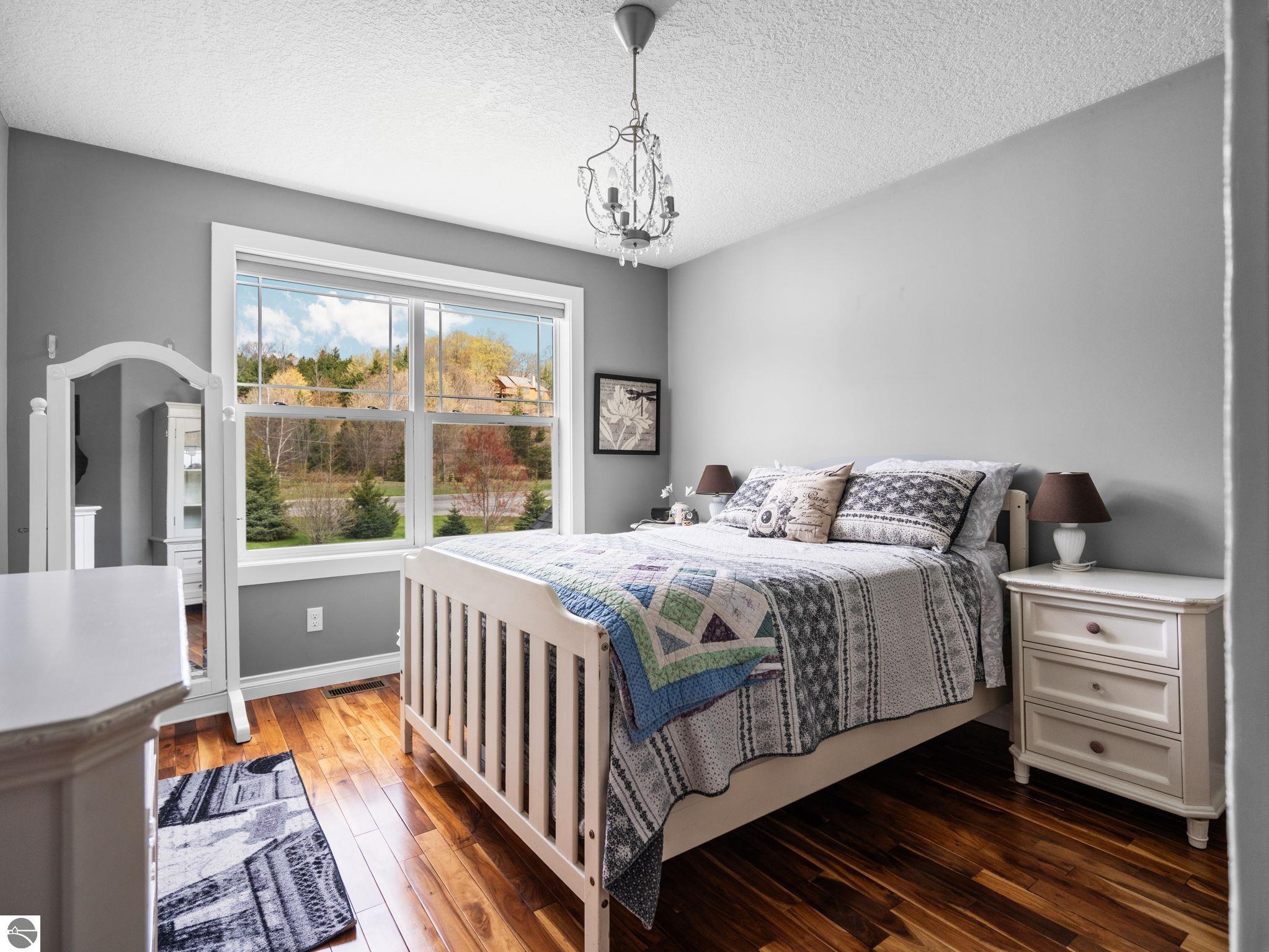 3833 Smokey Cove Drive