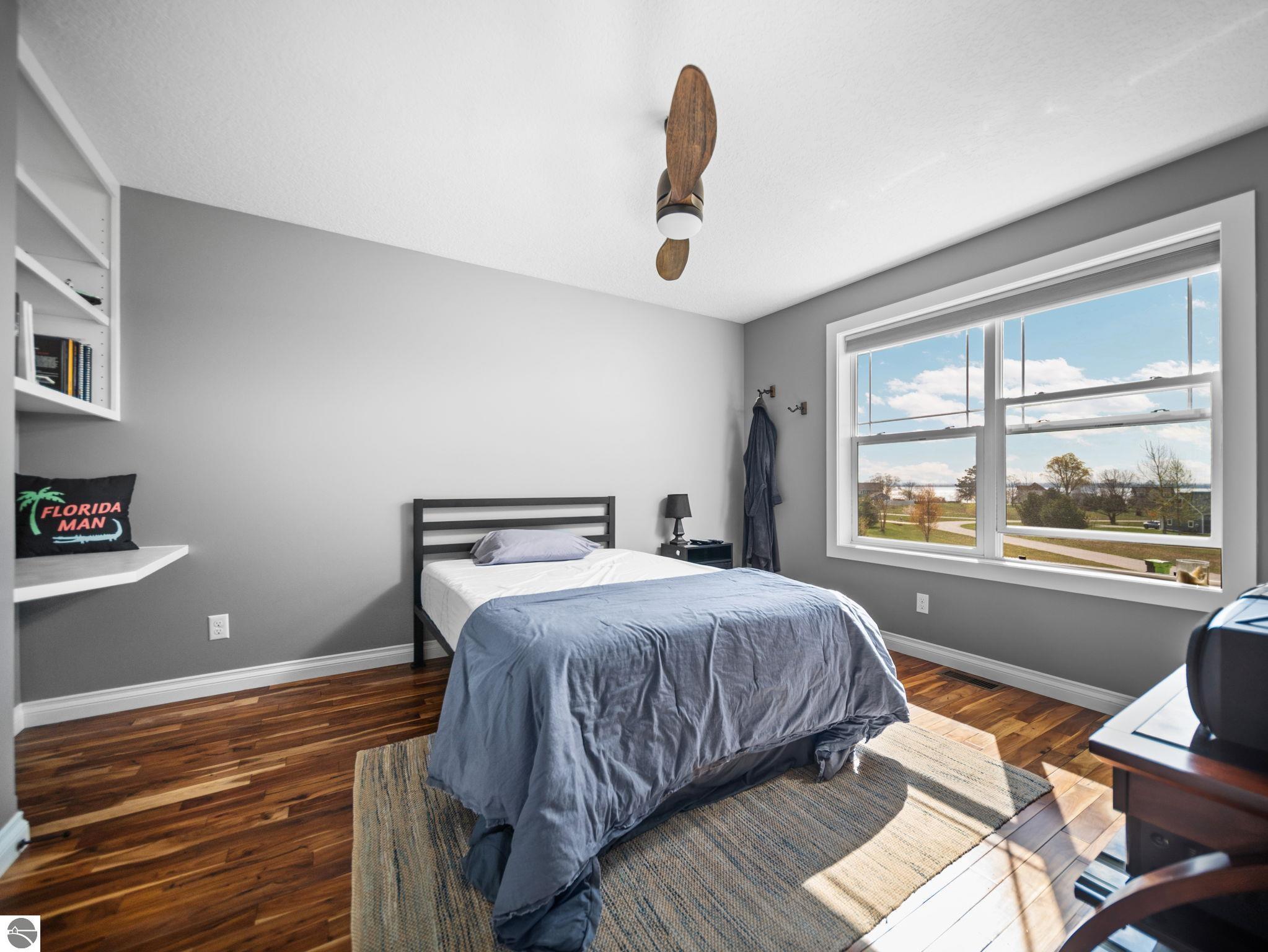 3833 Smokey Cove Drive