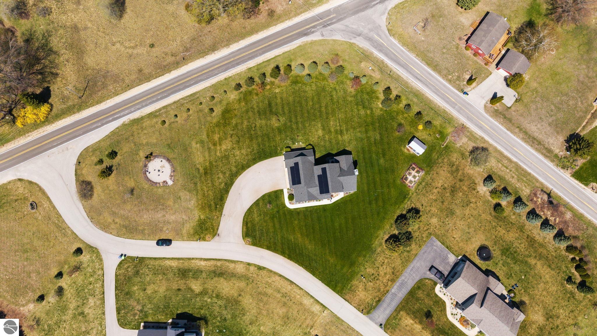 3833 Smokey Cove Drive