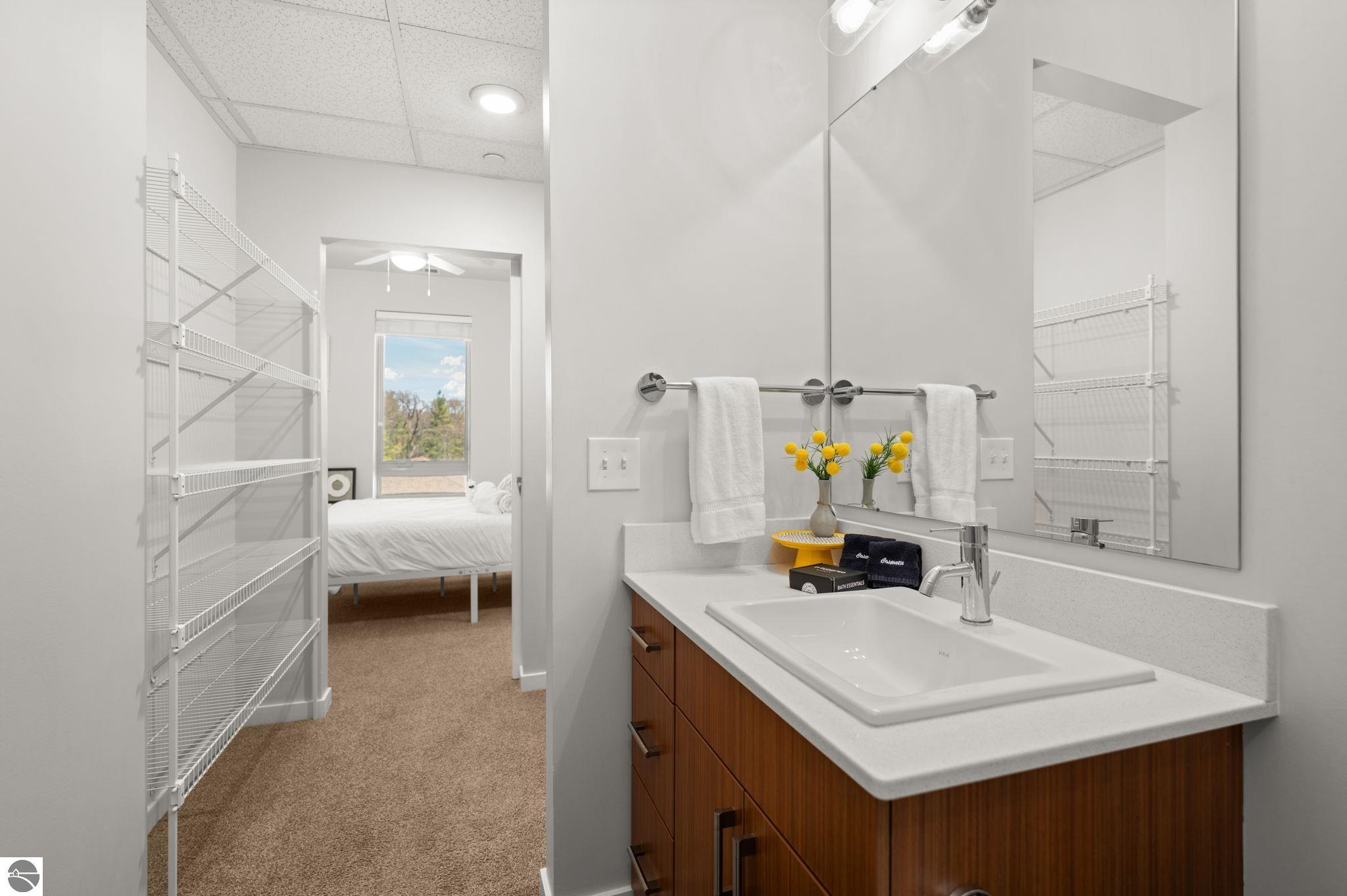 630-306 S Garfield Avenue # 306