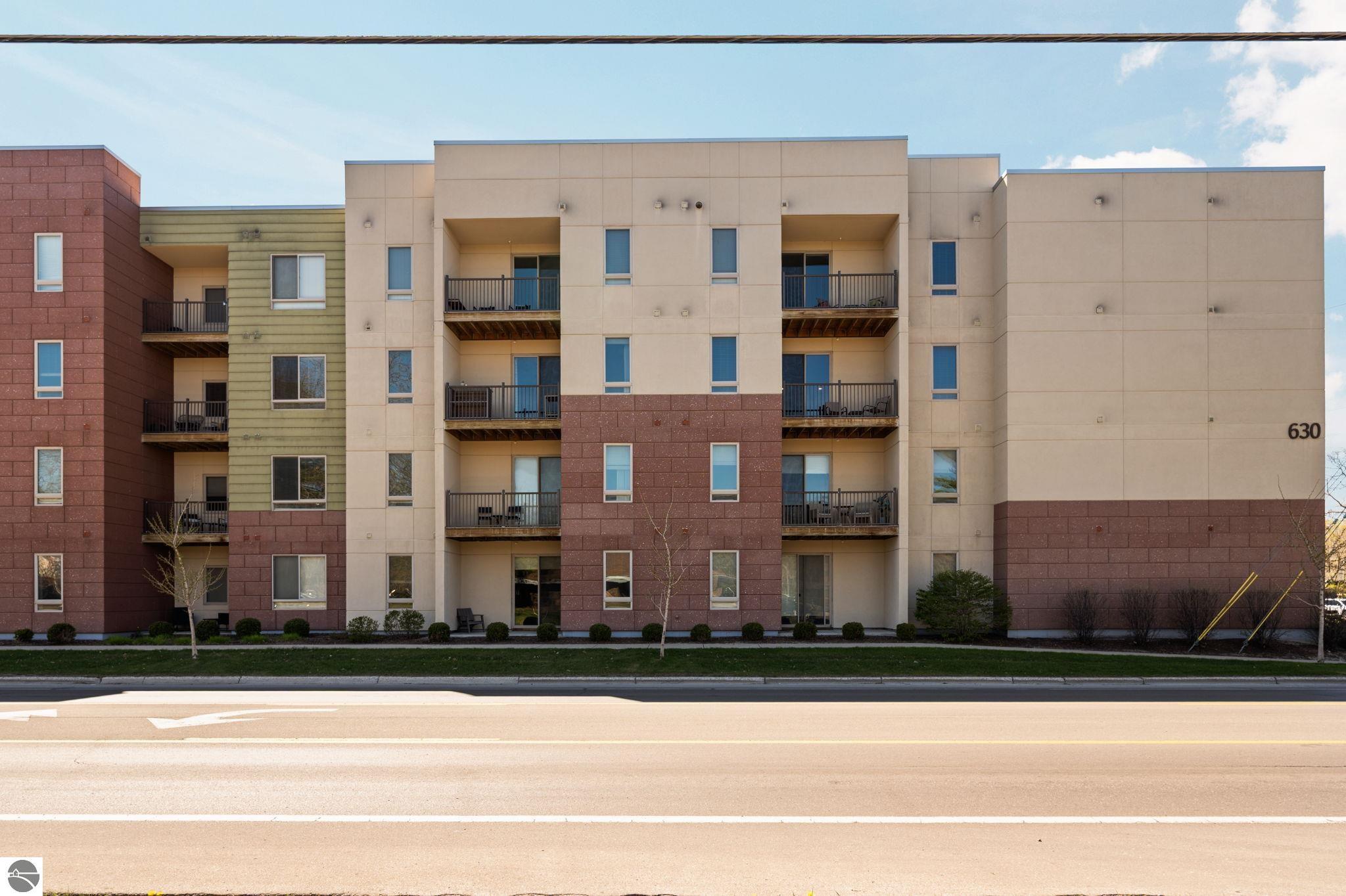 630-306 S Garfield Avenue # 306