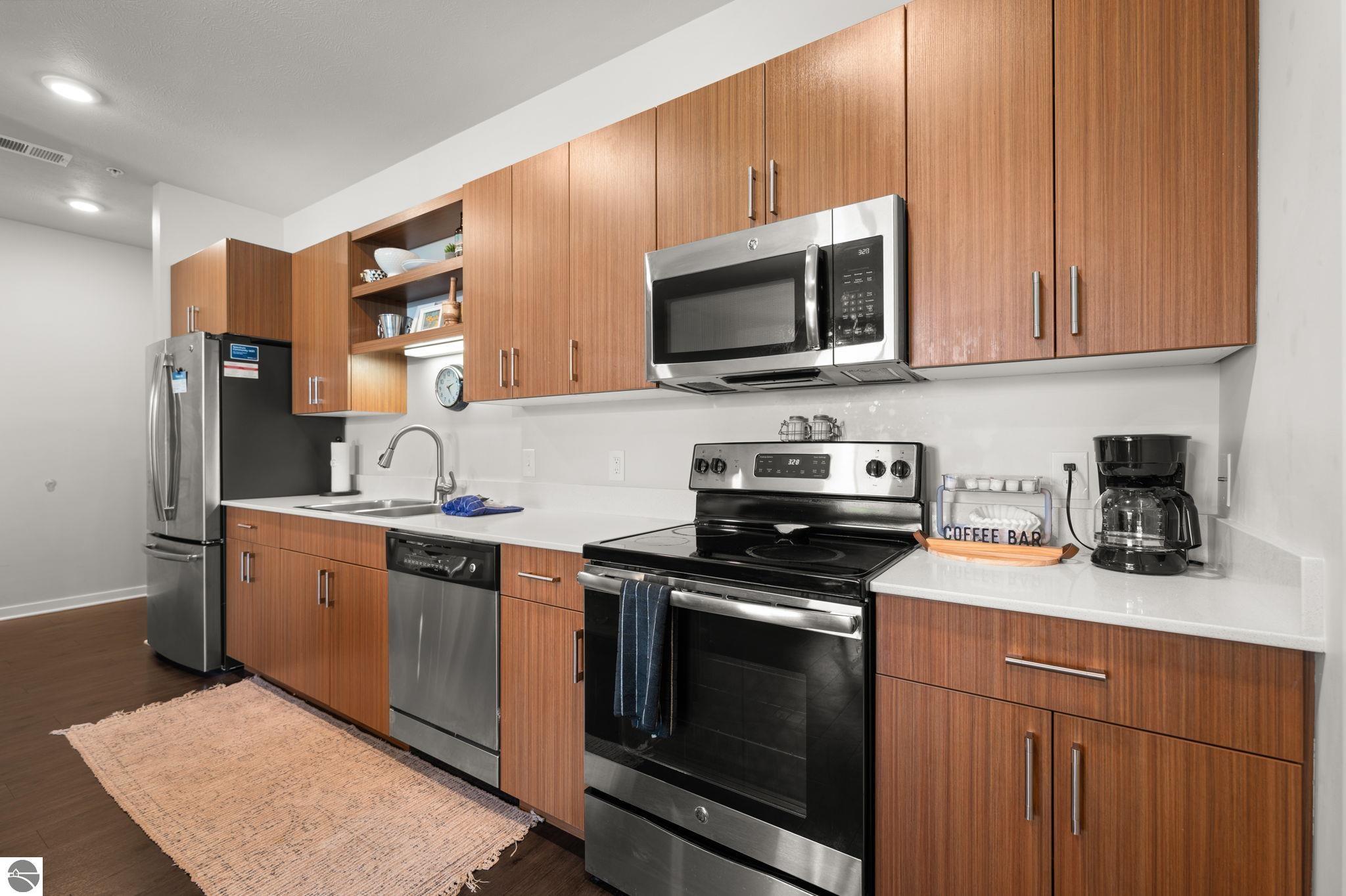 630-306 S Garfield Avenue # 306
