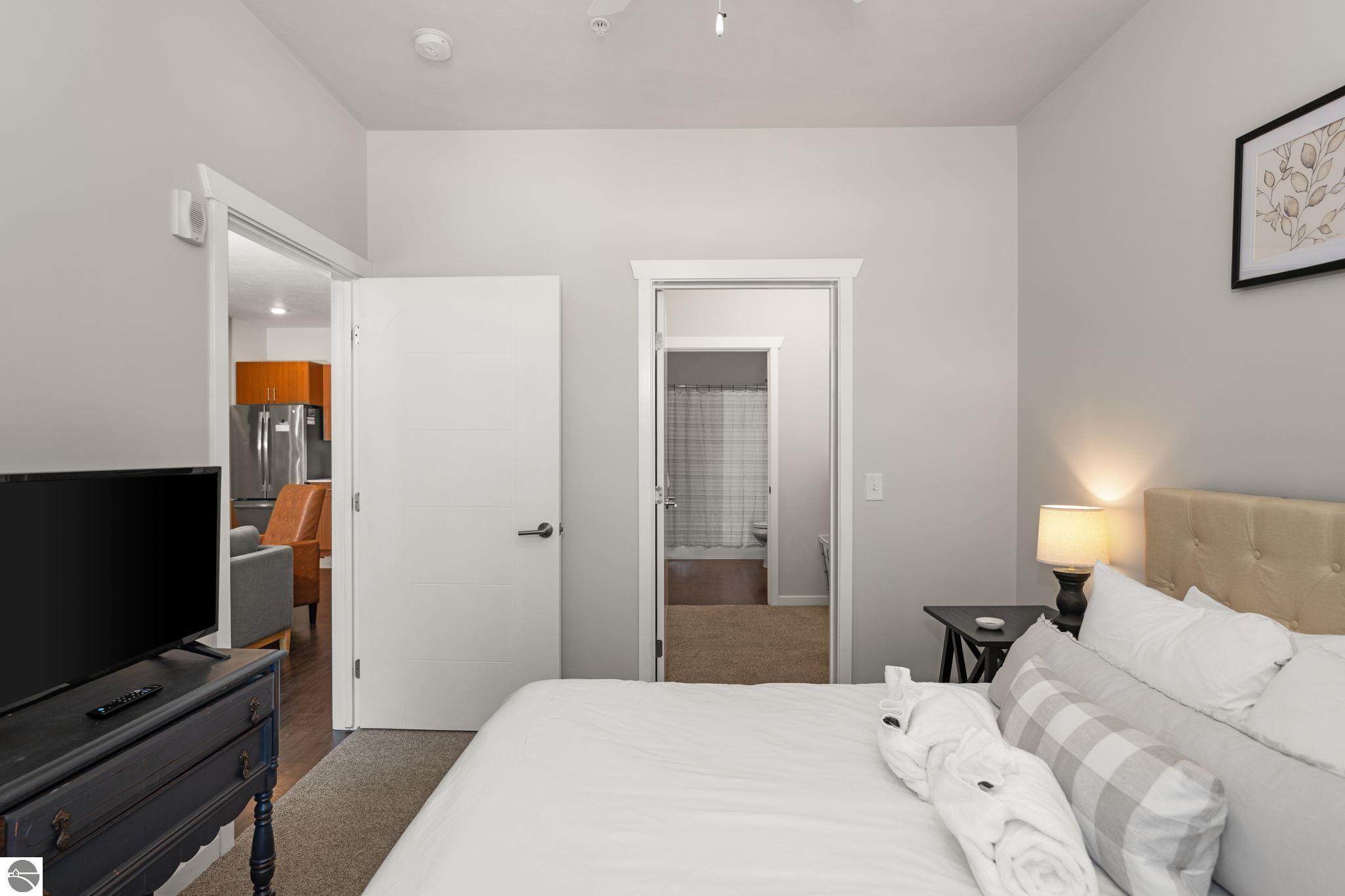 630-306 S Garfield Avenue # 306