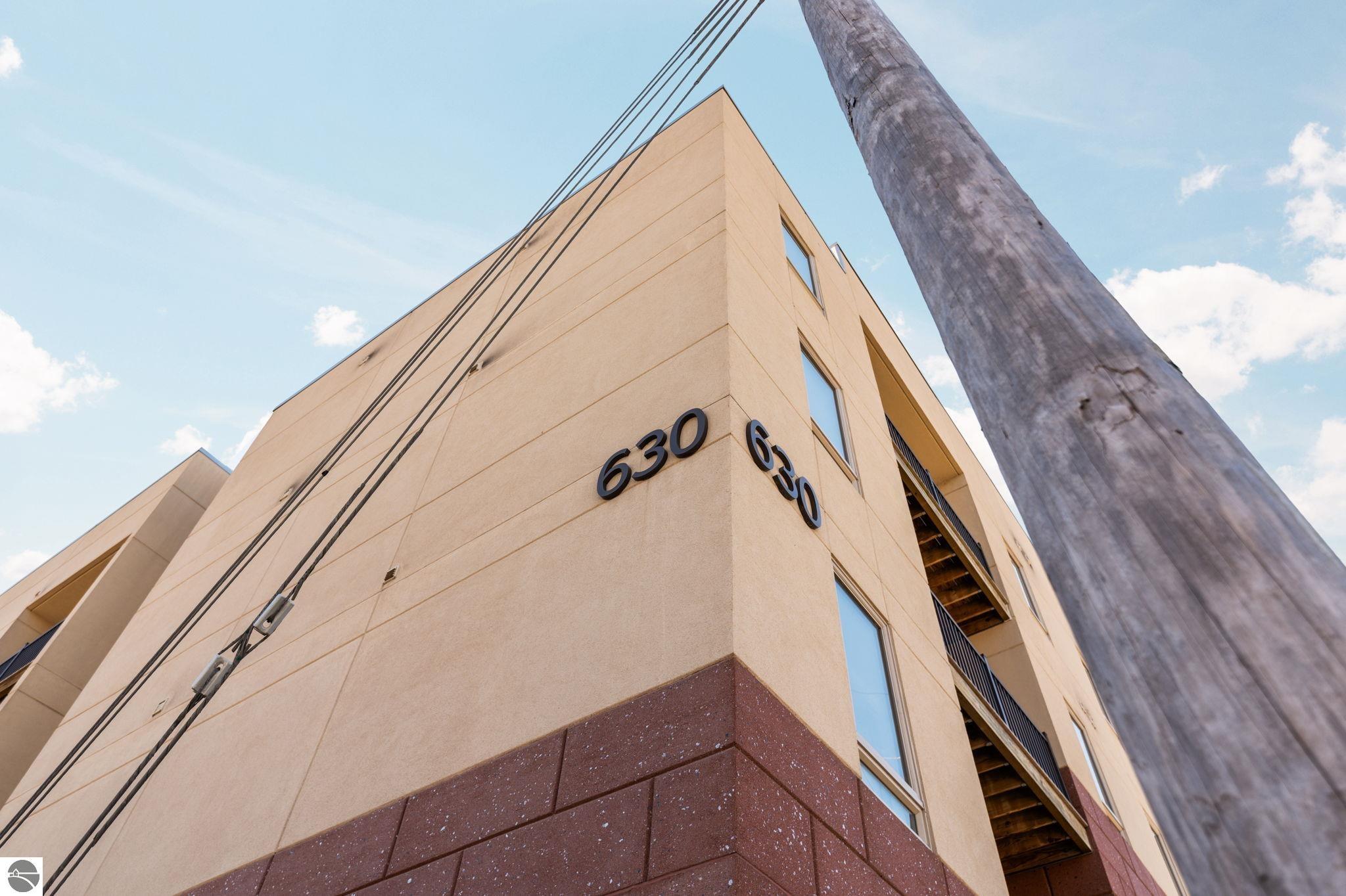 630-306 S Garfield Avenue # 306
