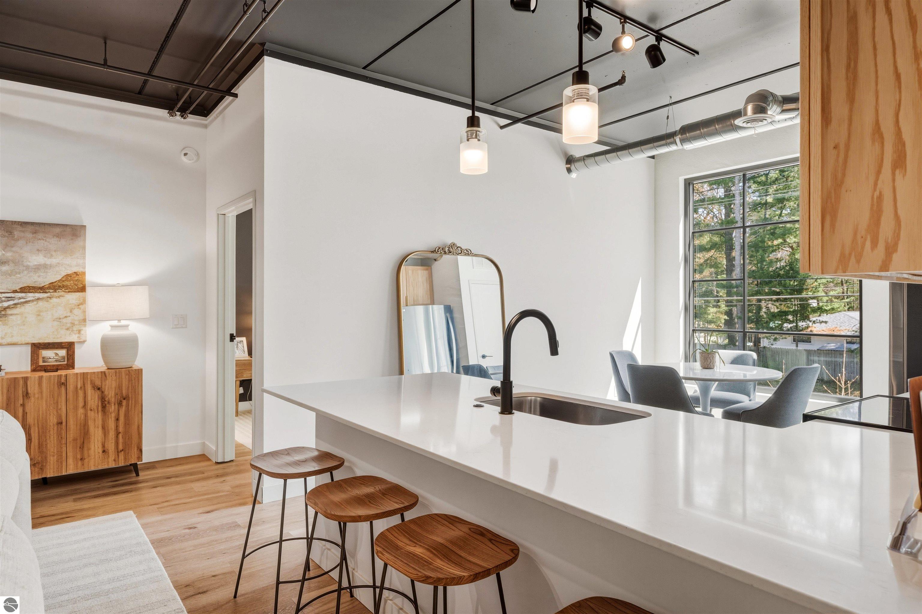 1825 E Eighth Street # 220