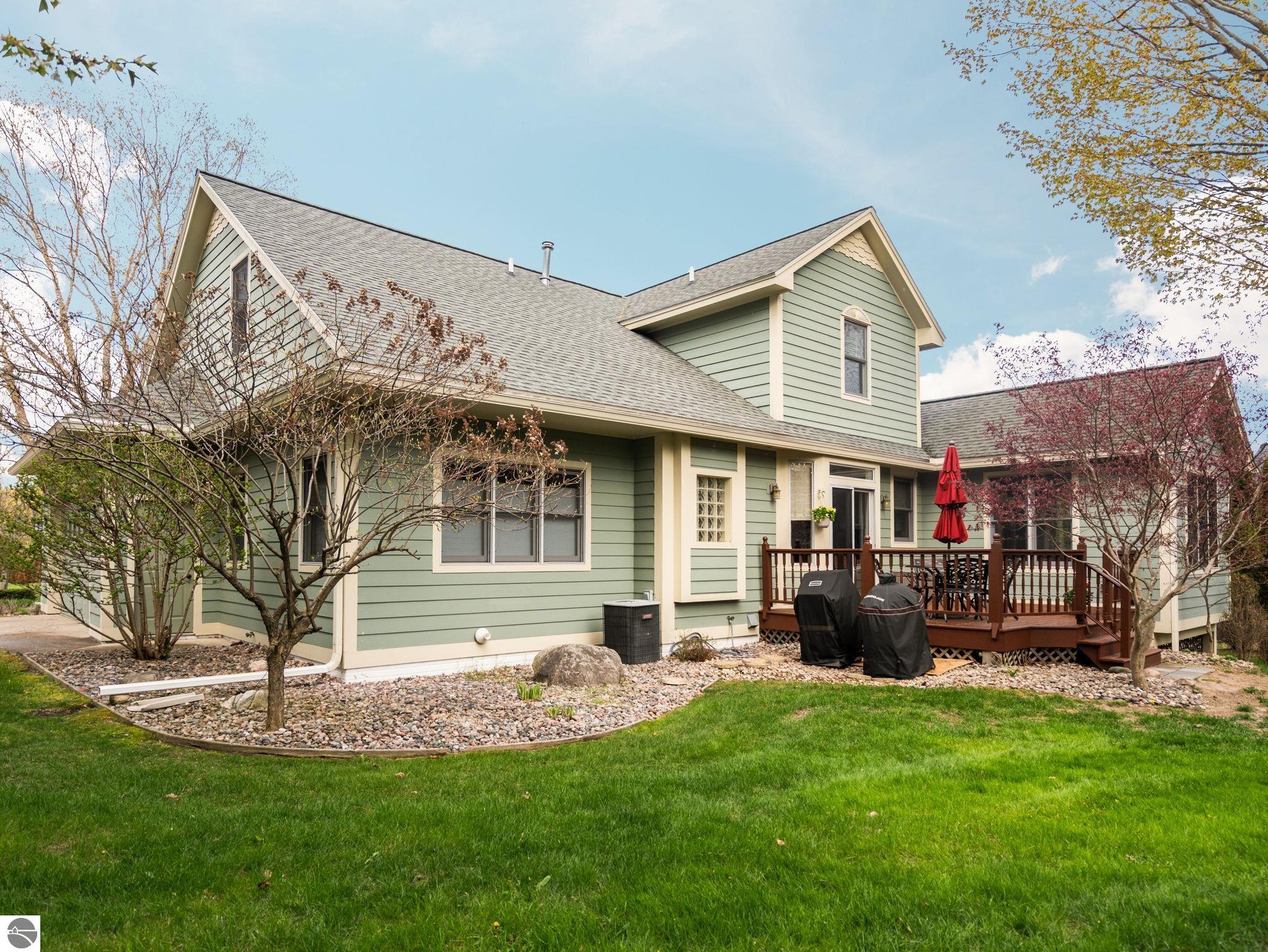 5084 Arrowhead Court