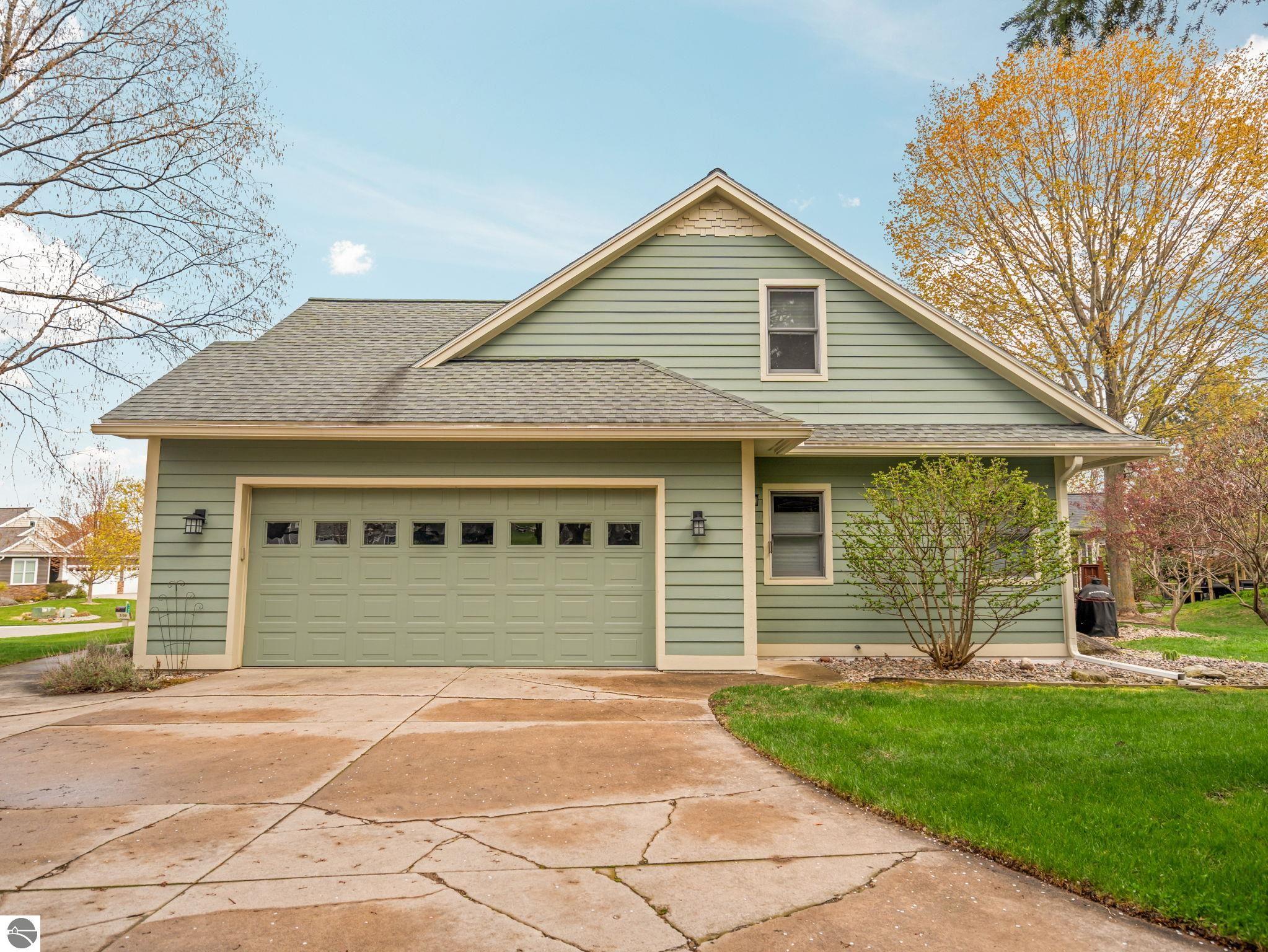 5084 Arrowhead Court