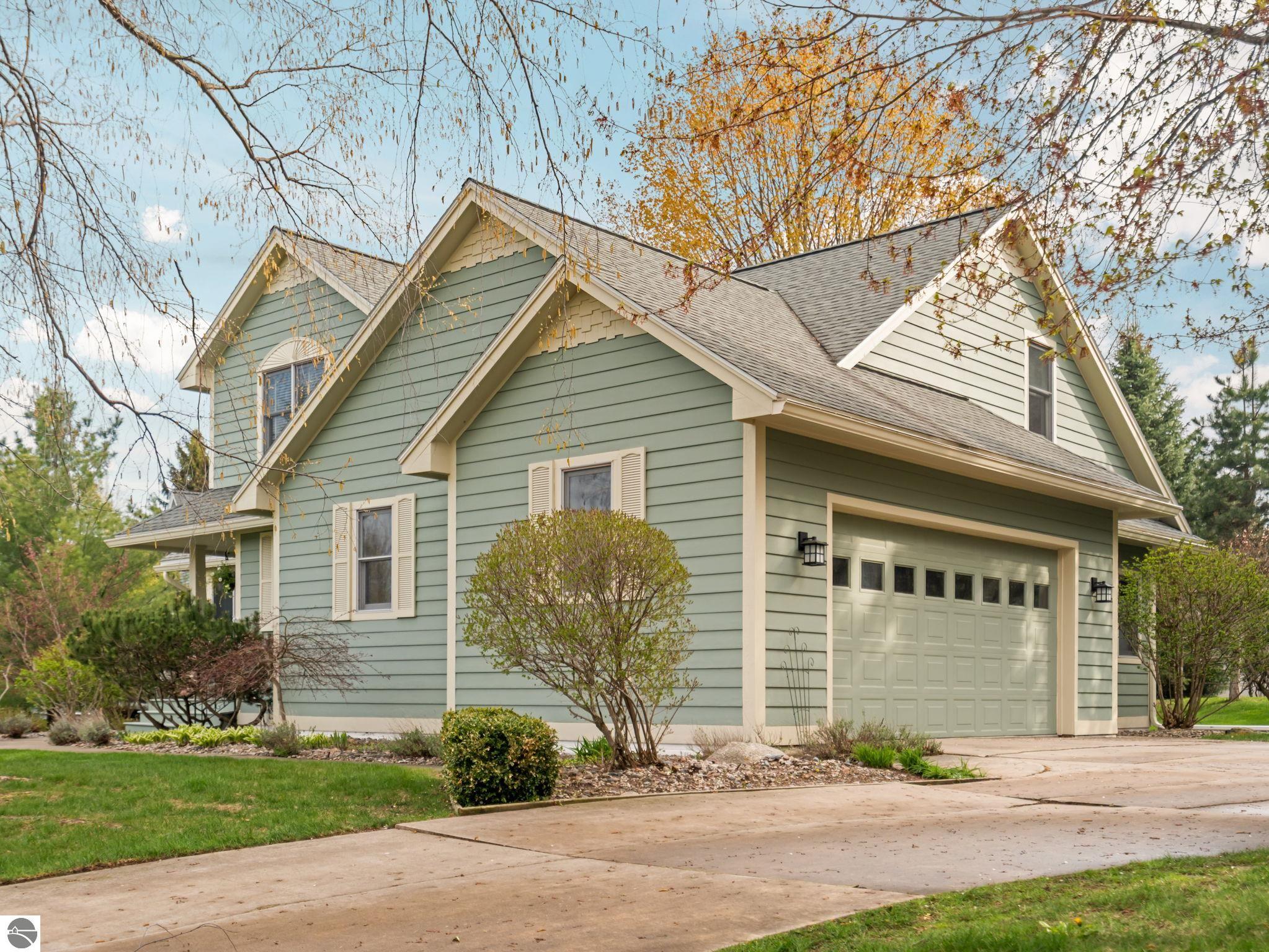 5084 Arrowhead Court