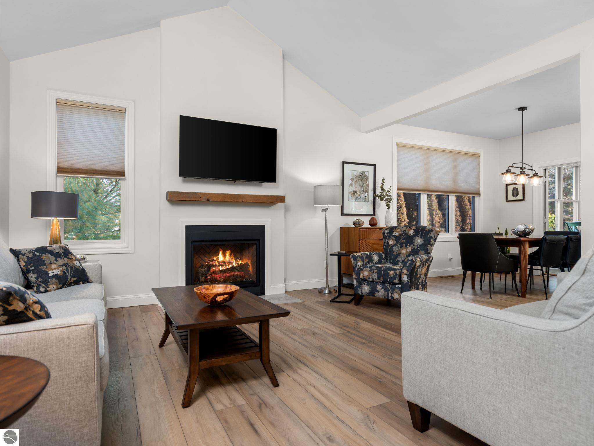 5084 Arrowhead Court