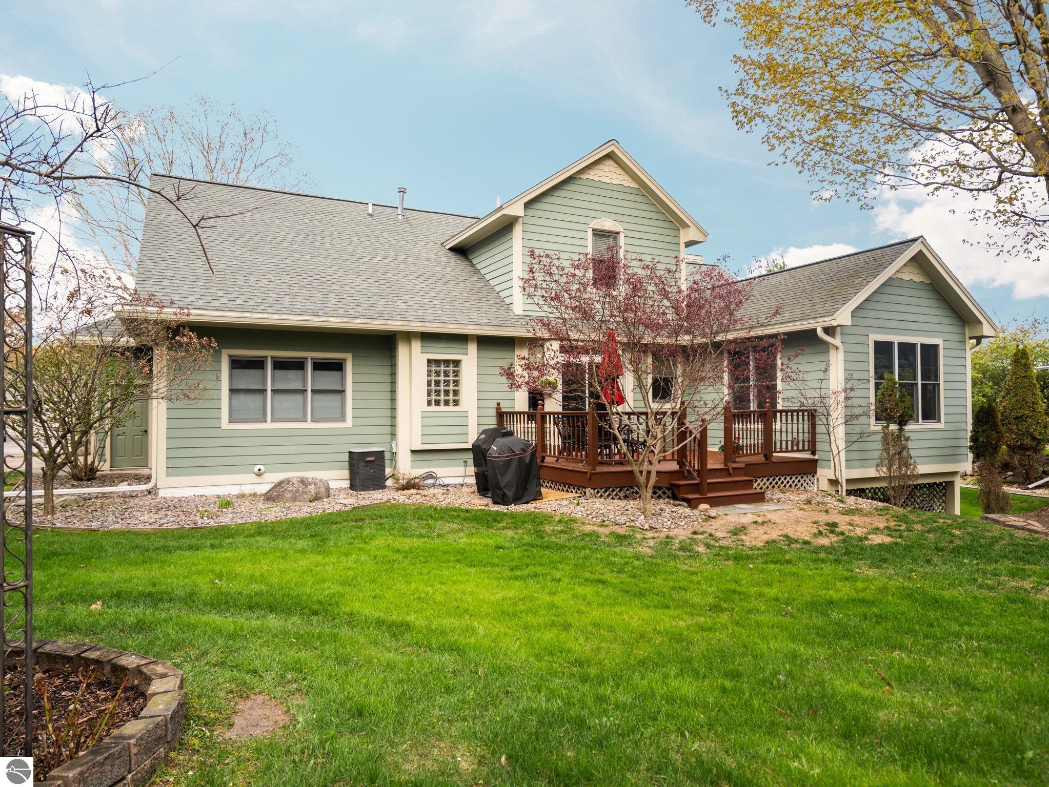 5084 Arrowhead Court