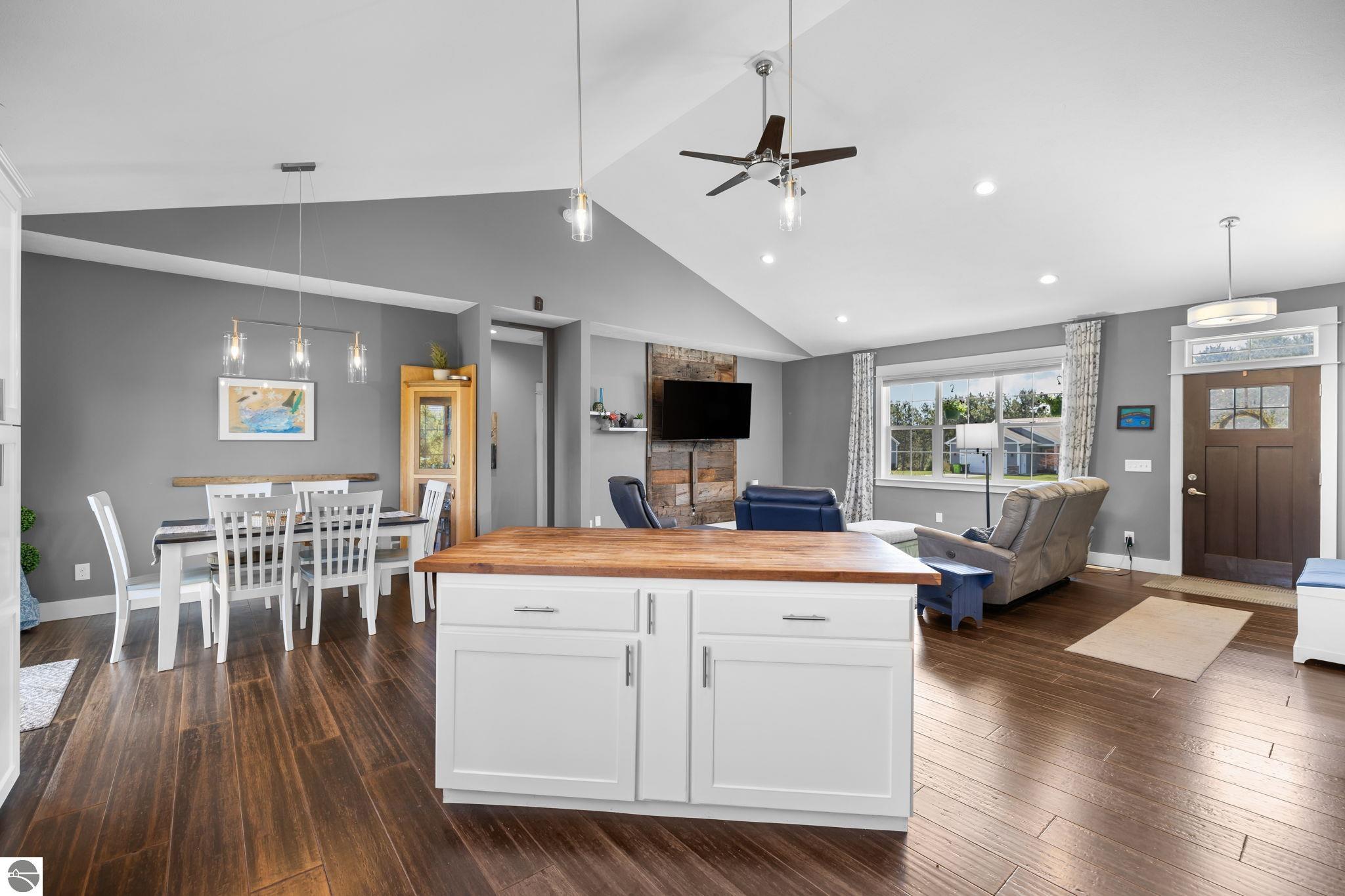 4224 Long Wood Drive