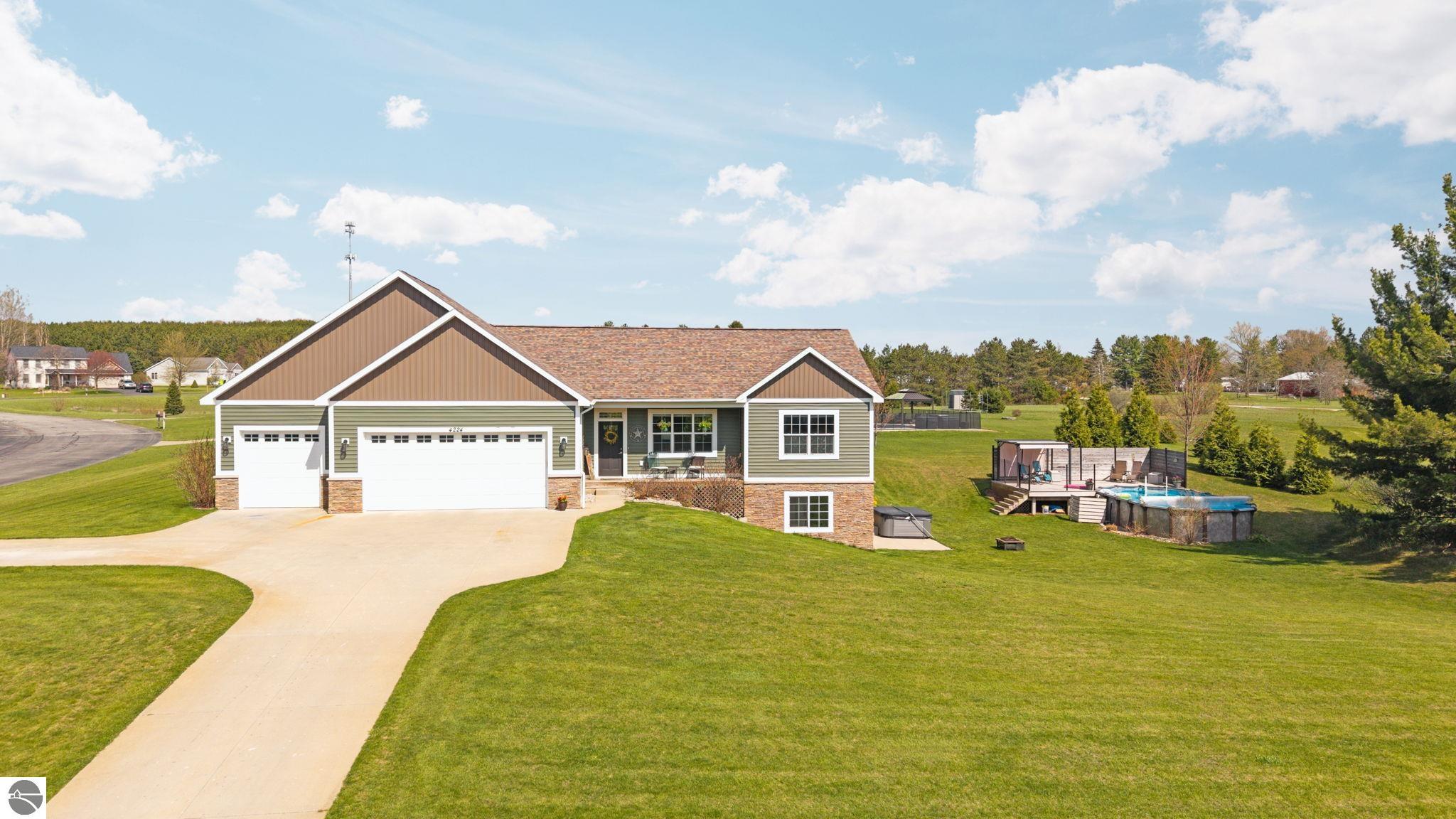4224 Long Wood Drive