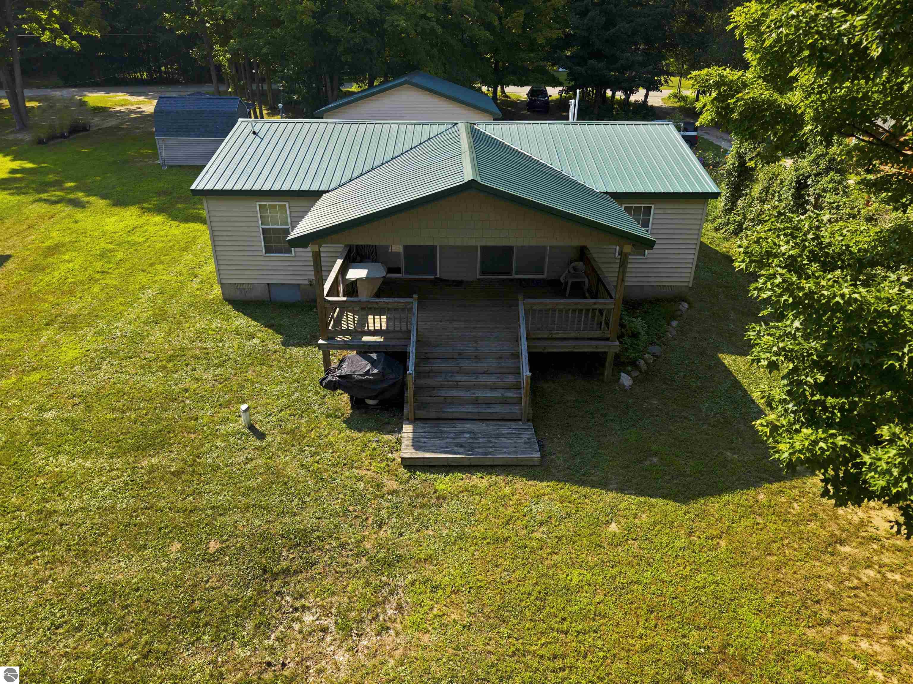 4328 N Shore Drive