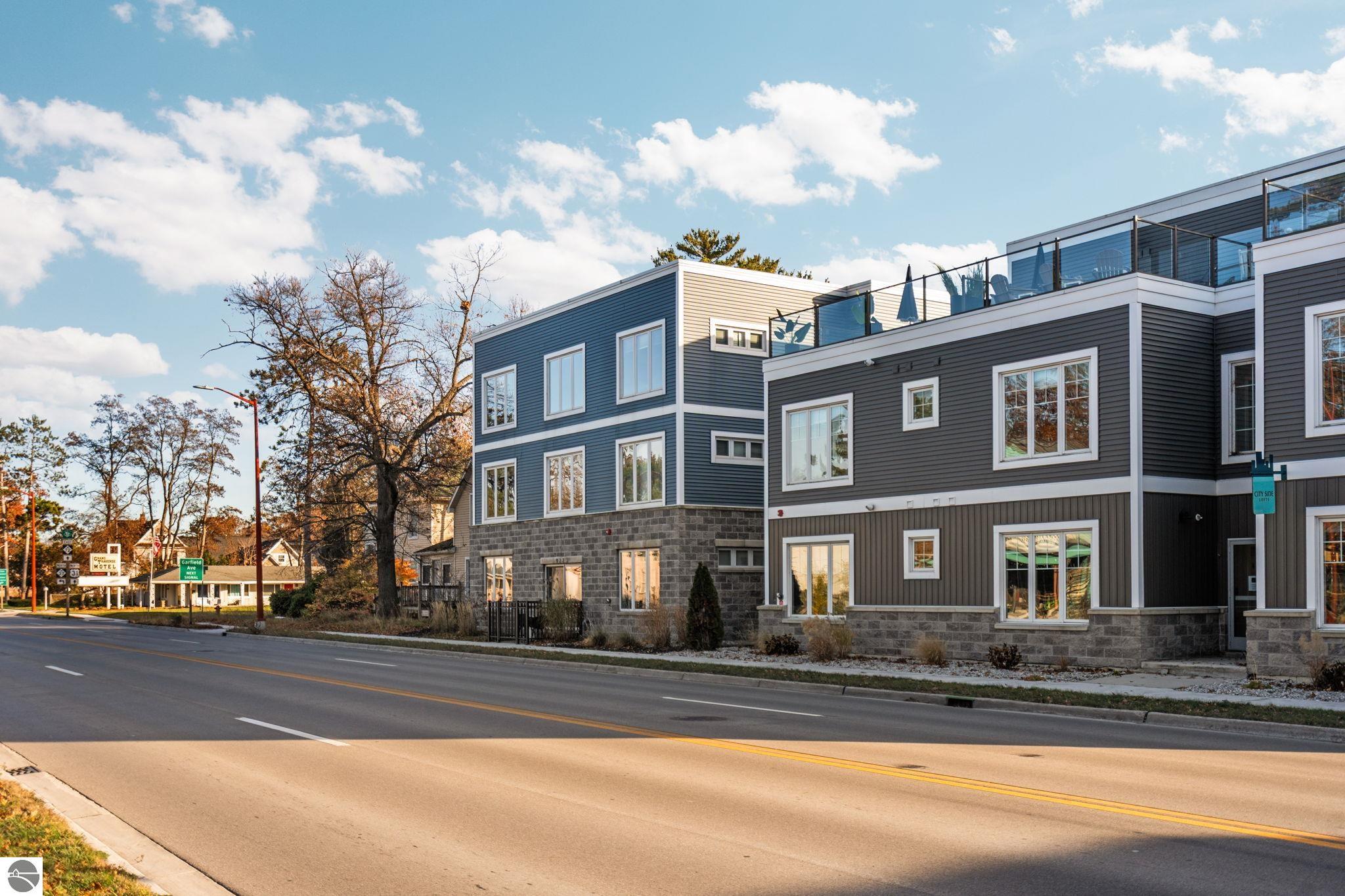 922 E Front Street