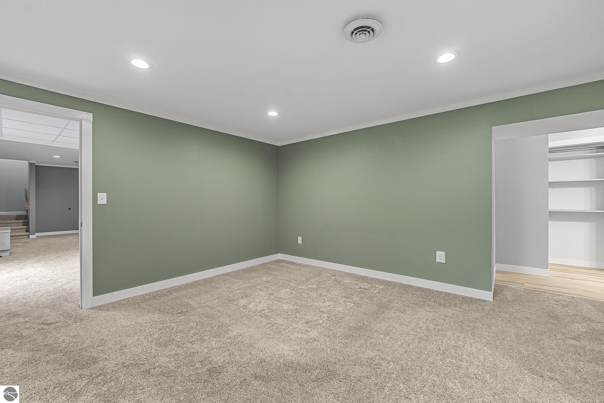 10122 Skiver Road