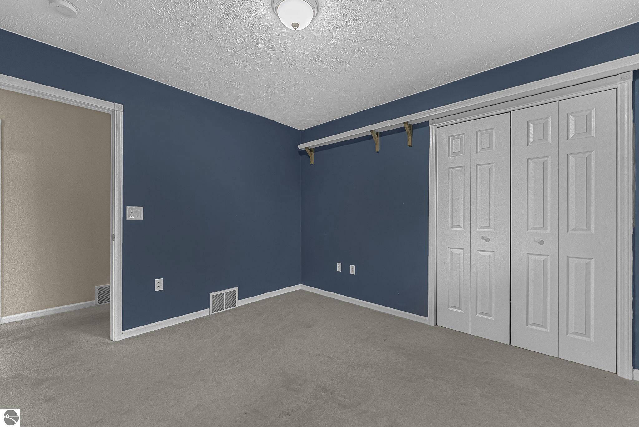 10122 Skiver Road