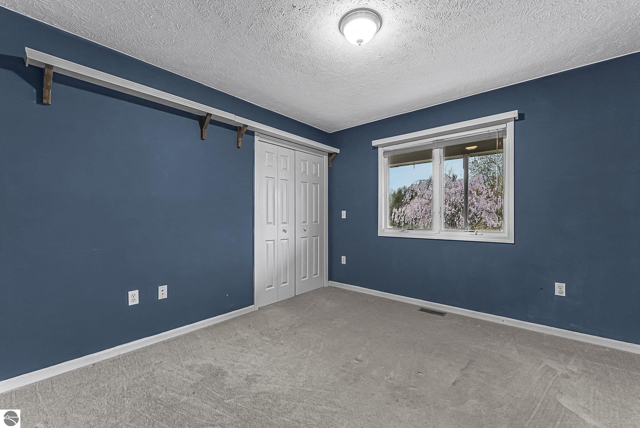 10122 Skiver Road